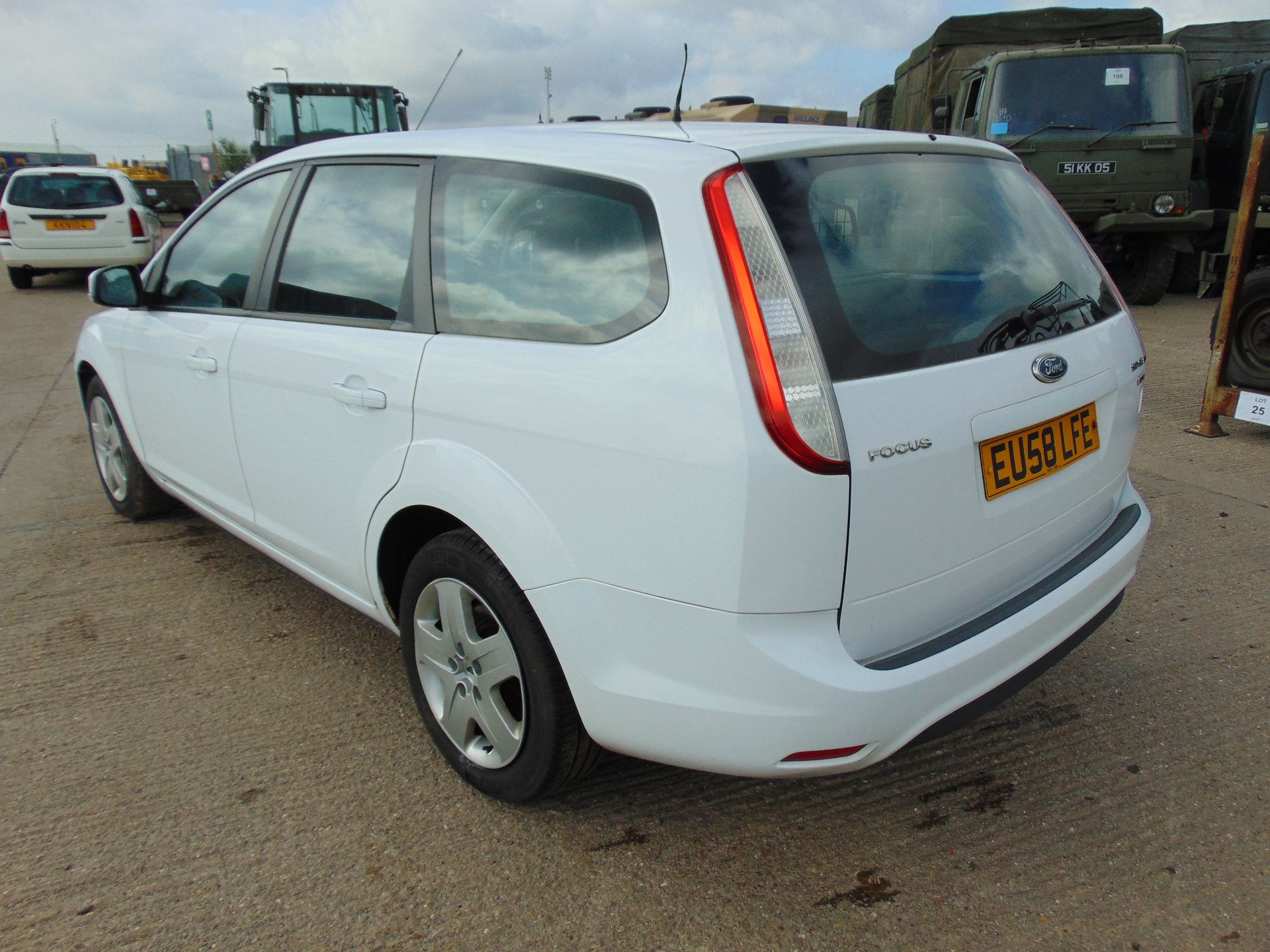 2009 Ford Focus Style 1.8l TDi Estate - Image 6 of 15
