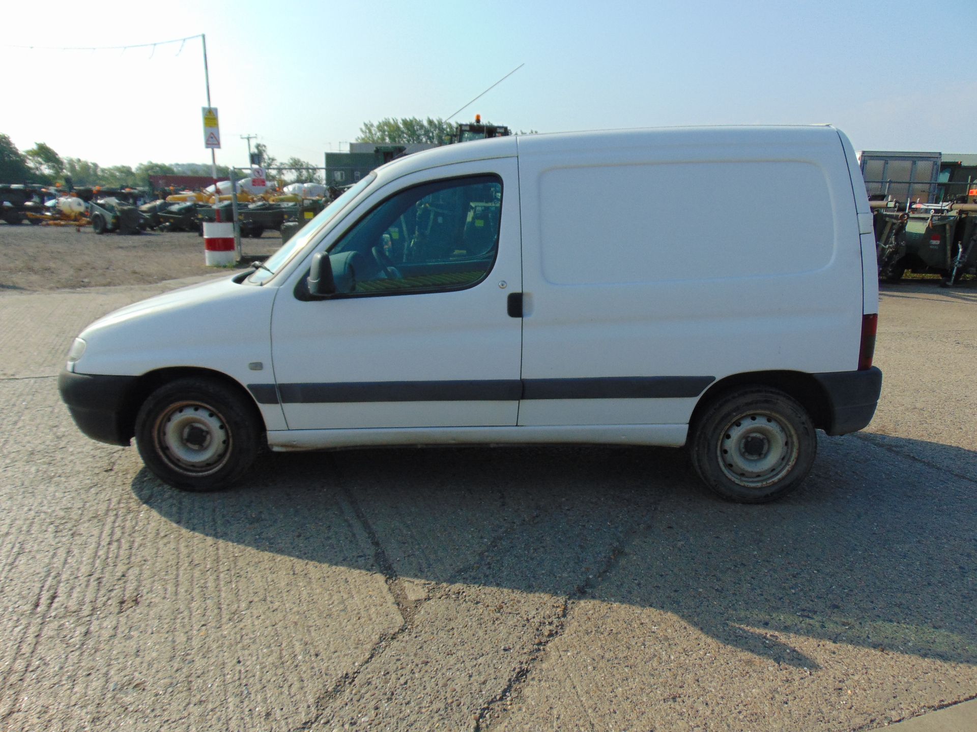 Peugeot Partner Van - Image 4 of 14