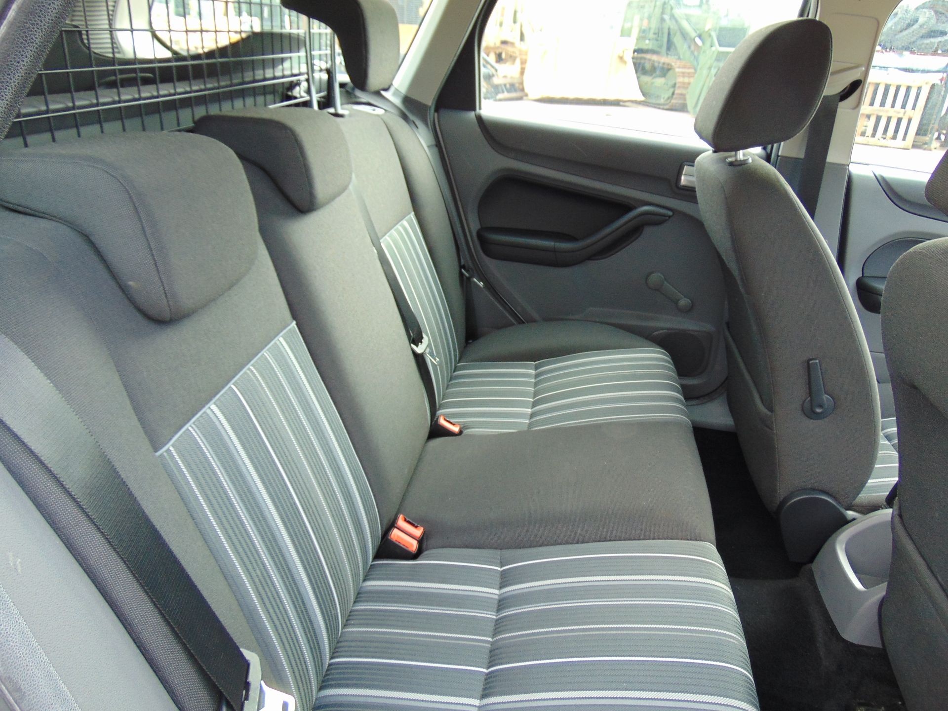2009 Ford Focus Style 1.8l TDi Estate - Image 14 of 15