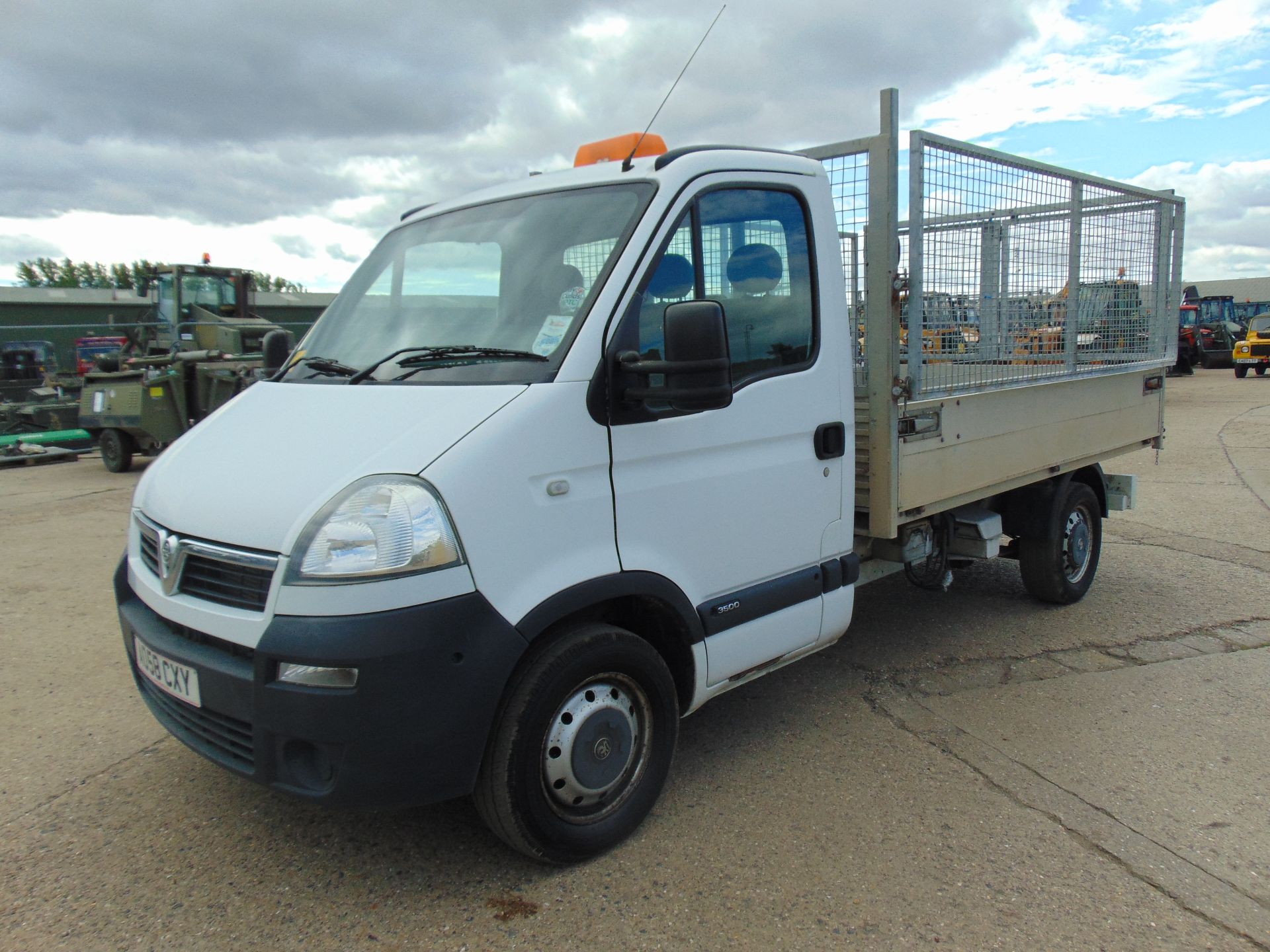 Vauxhall Movano 3500 2.5 CDTi MWB Flat Bed Tipper - Image 4 of 14