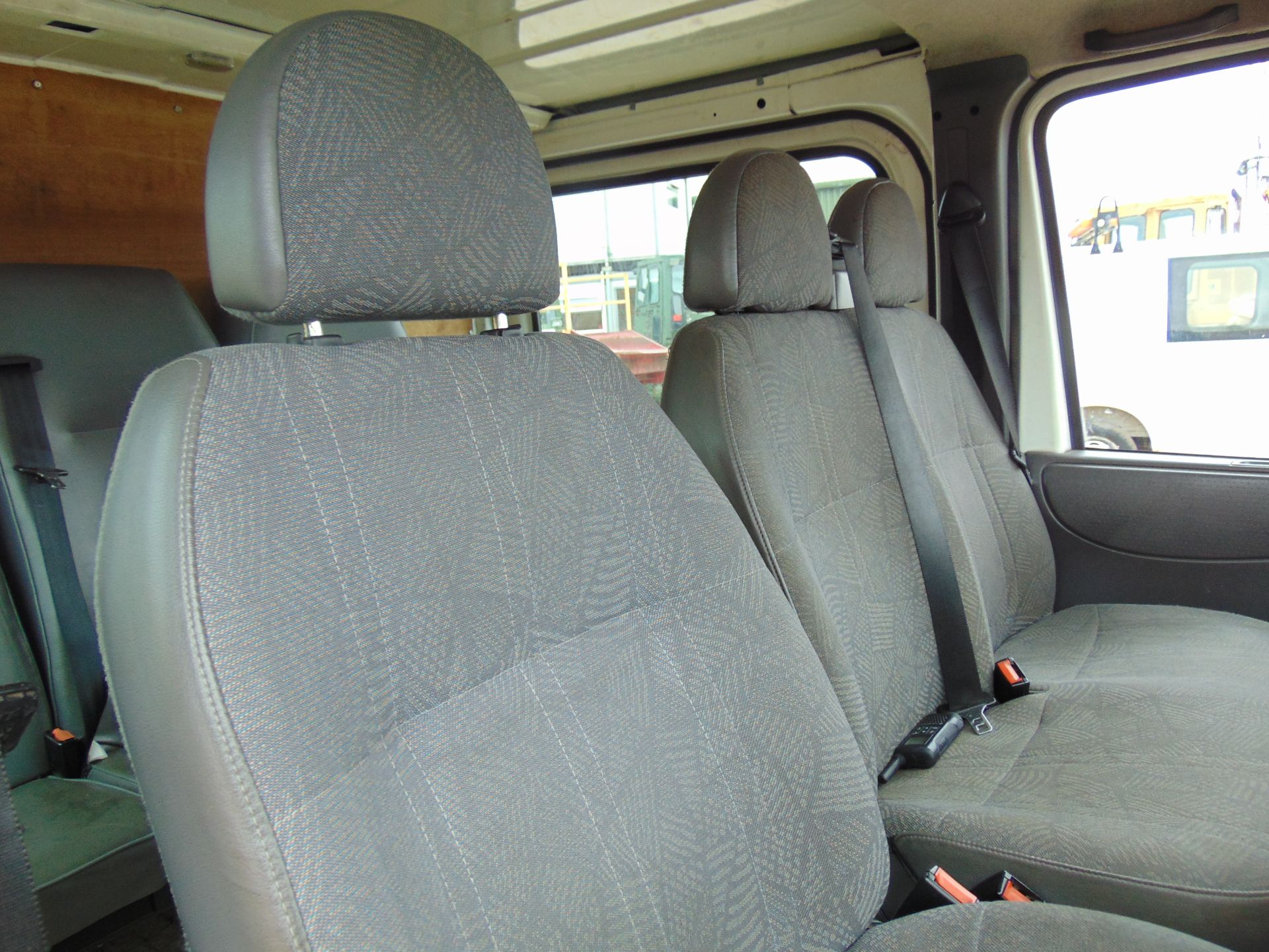 Ford Transit T260 Crewcab Panel Van - Image 11 of 22