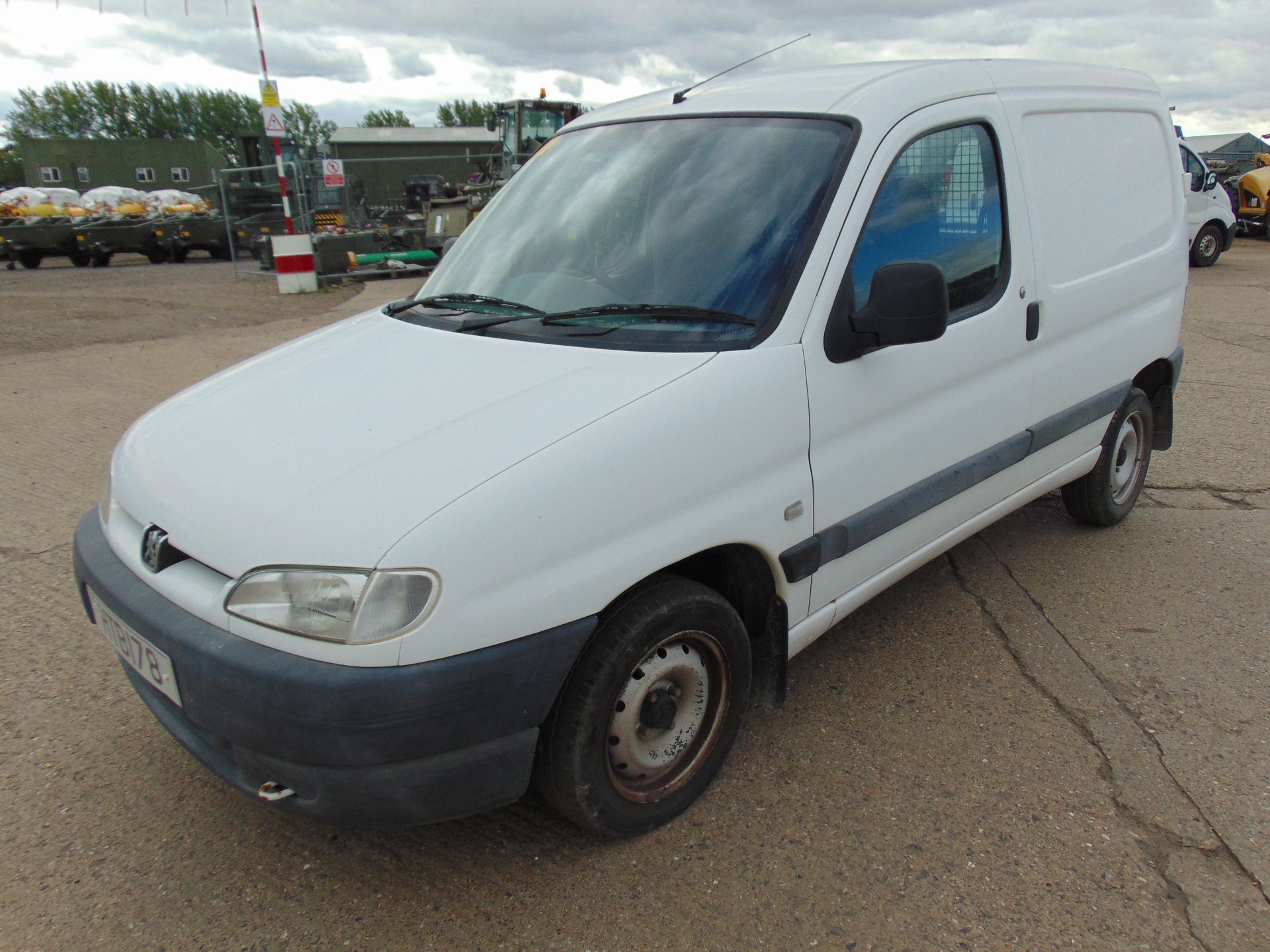 Peugeot Partner Van - Image 3 of 17