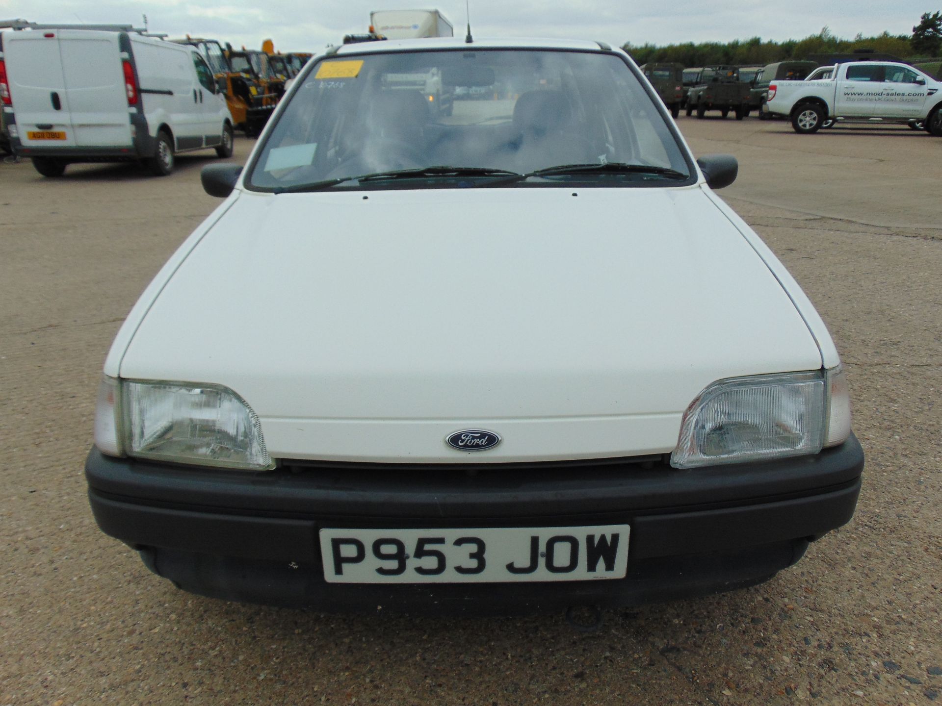 Ford Fiesta Classic - Image 2 of 16