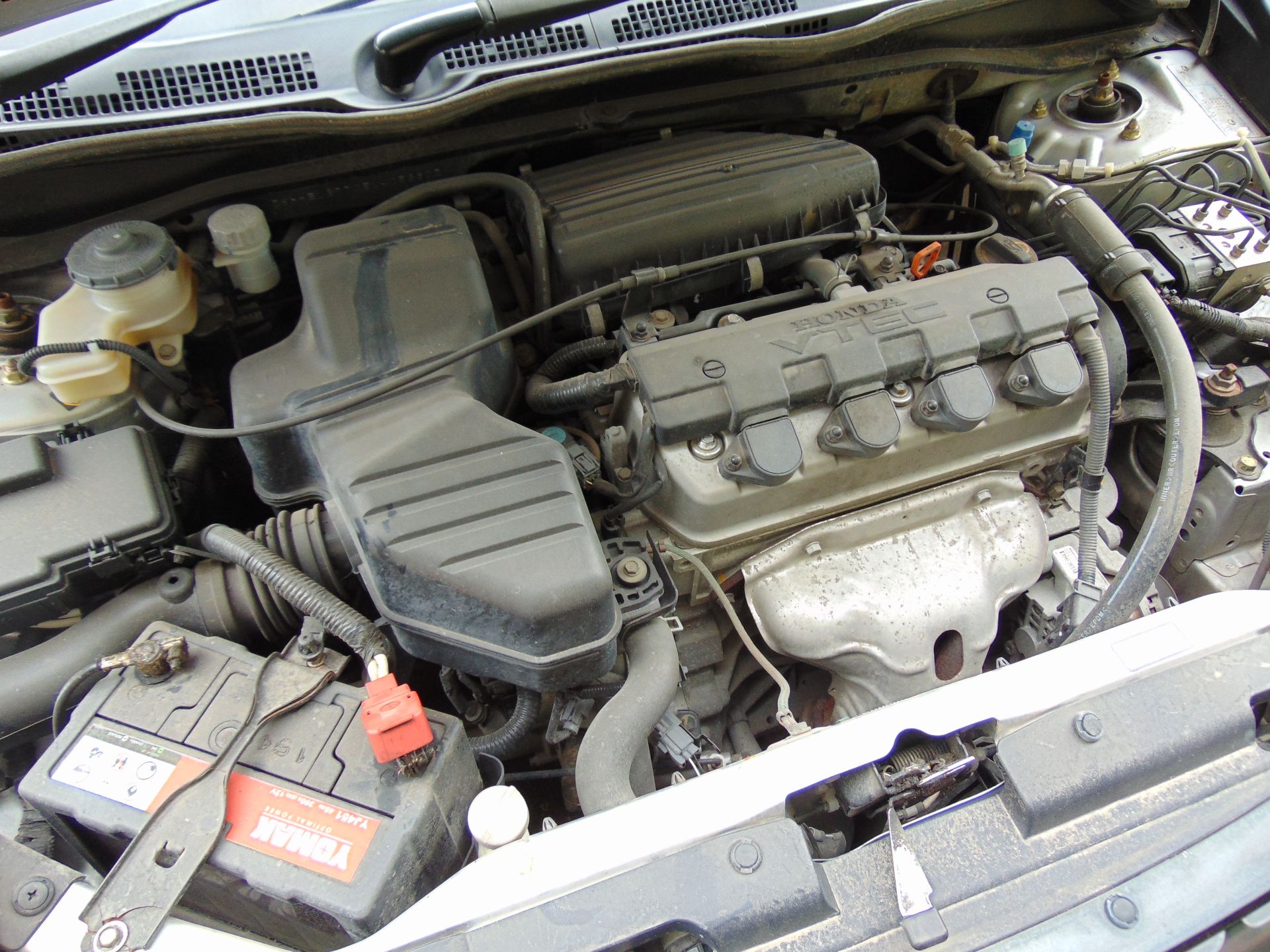 Honda Civic 1.6Vtec - Image 16 of 17