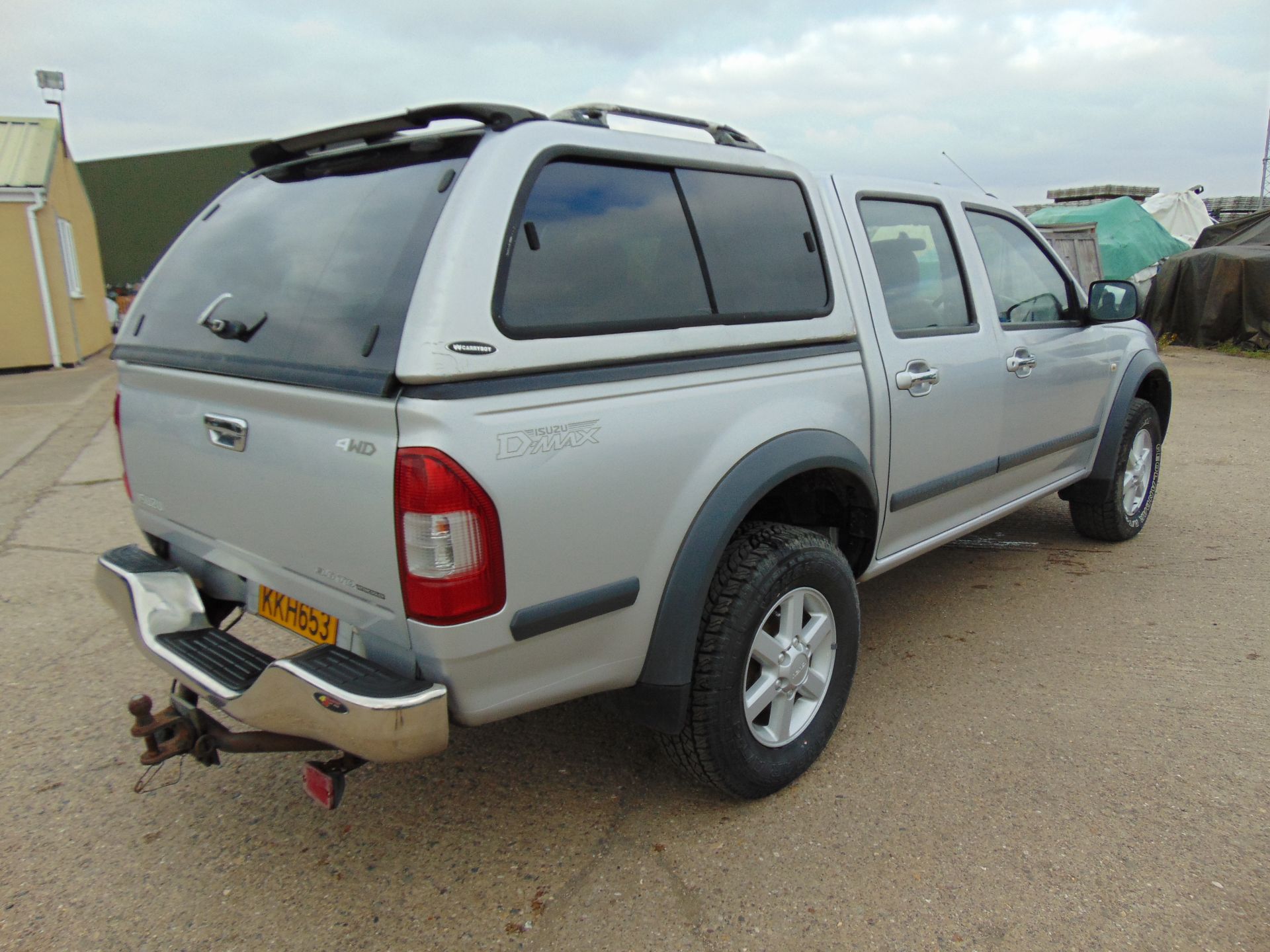 Isuzu D-Max Double Cab 3.0 Diesel 4 x 4 - Image 7 of 16