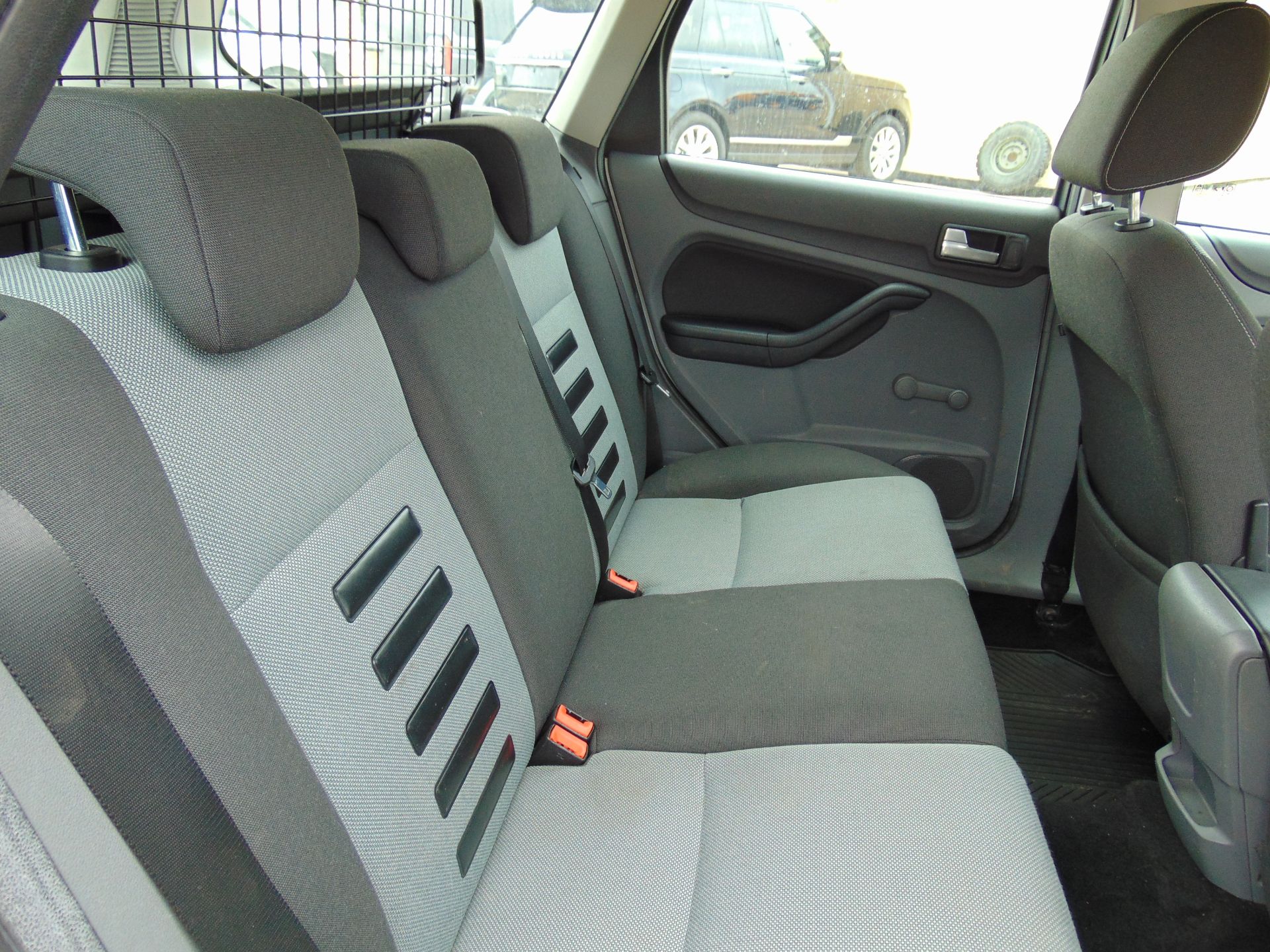 2009 Ford Focus Zetec 1.8l TDi Estate - Image 14 of 20