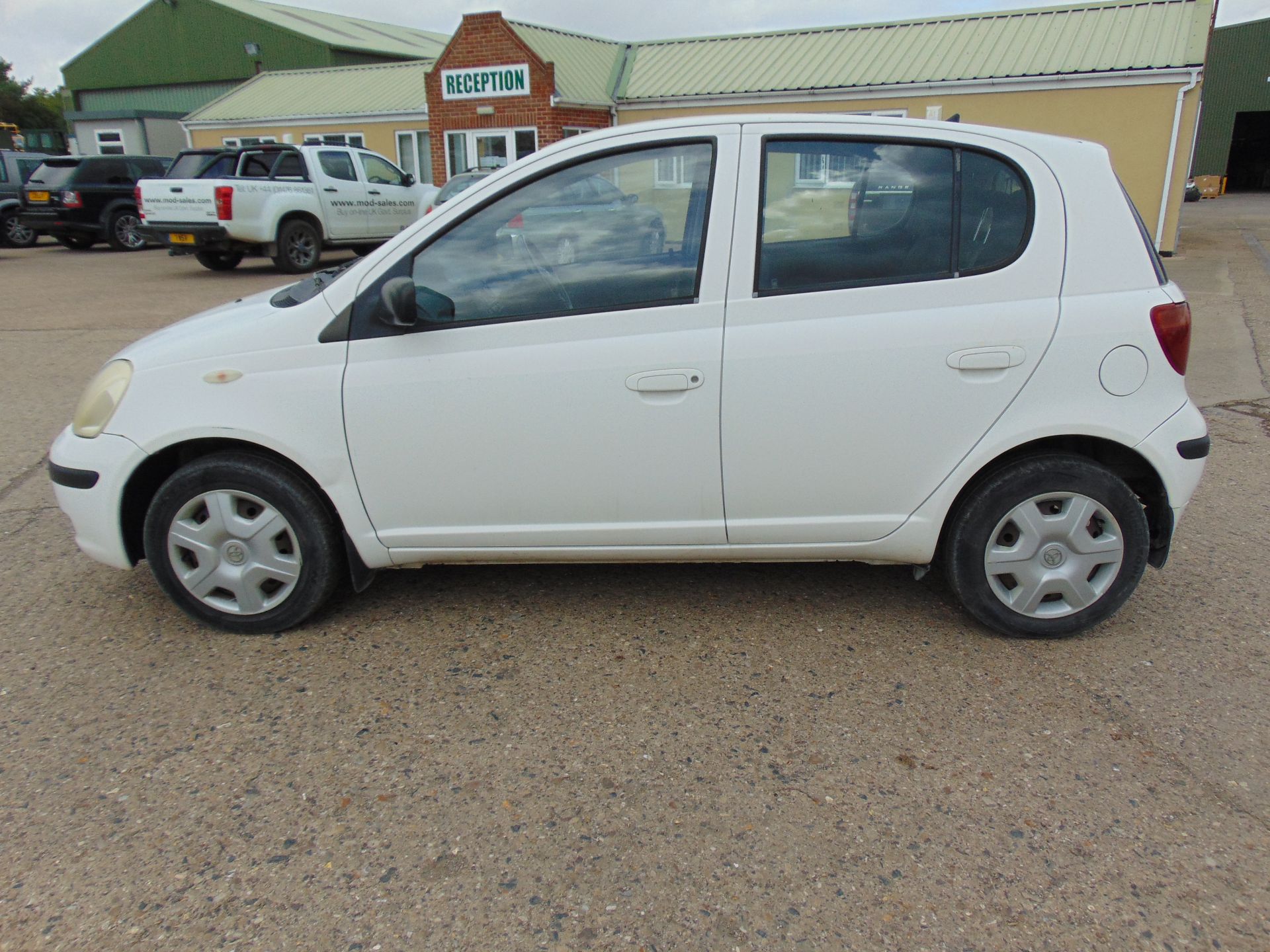 Toyota Yaris 1.4 D4D - Image 4 of 15