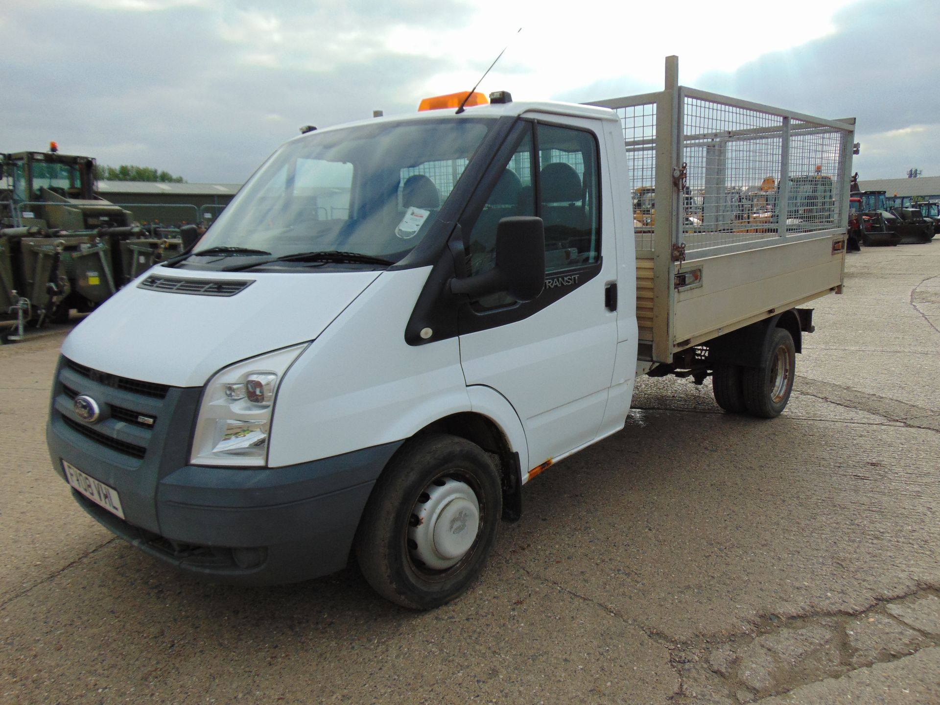 Ford Transit 115 T350 Flat Bed Tipper - Image 4 of 16