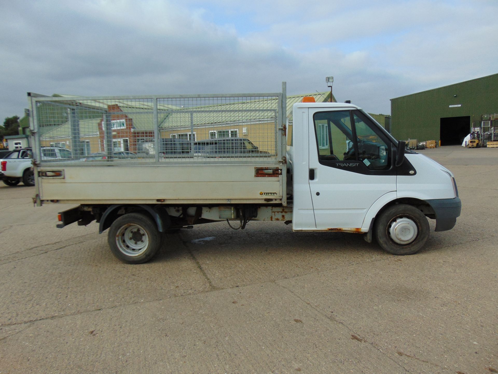 Ford Transit 115 T350 Flat Bed Tipper - Image 7 of 16