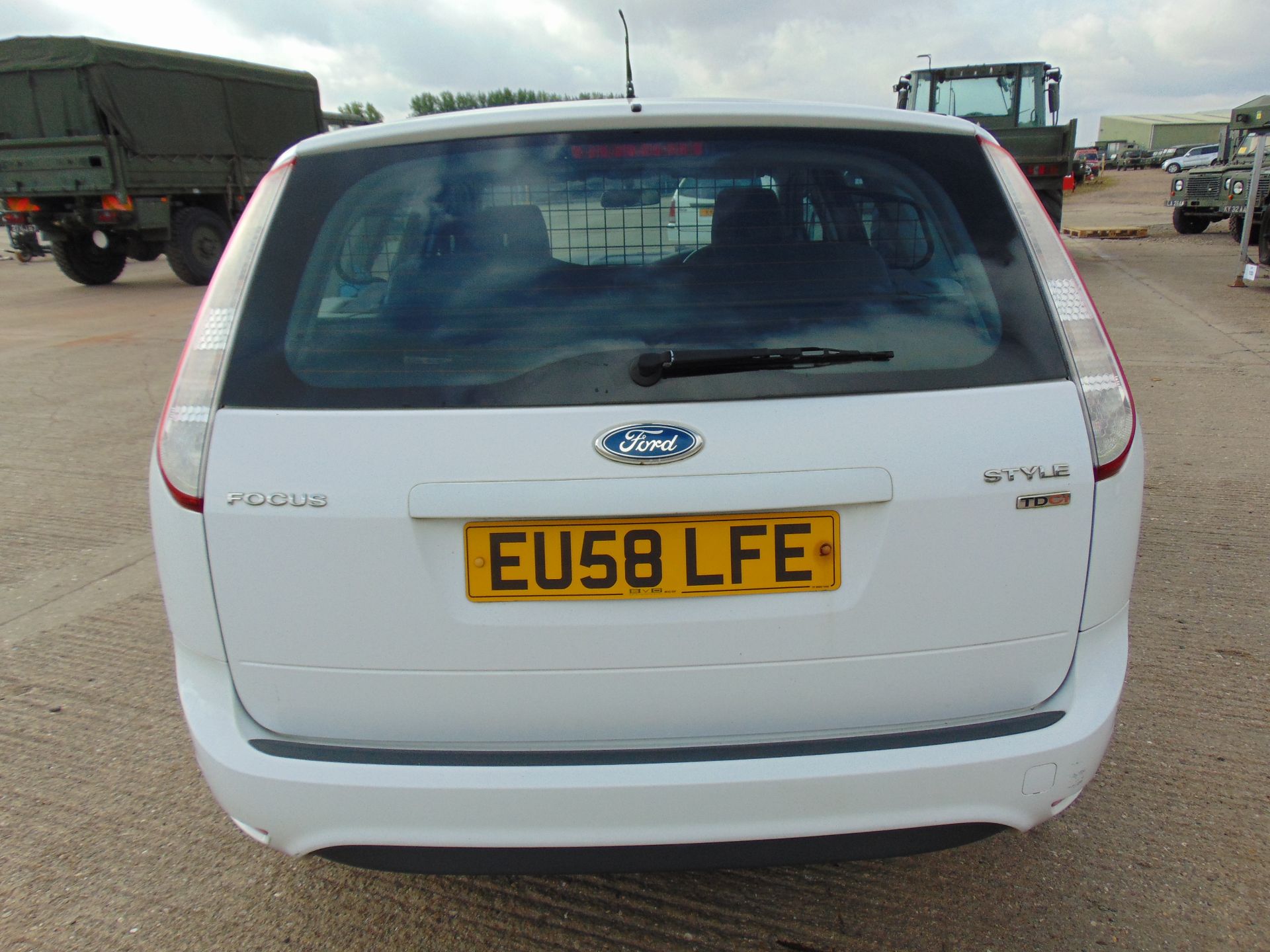 2009 Ford Focus Style 1.8l TDi Estate - Image 7 of 15