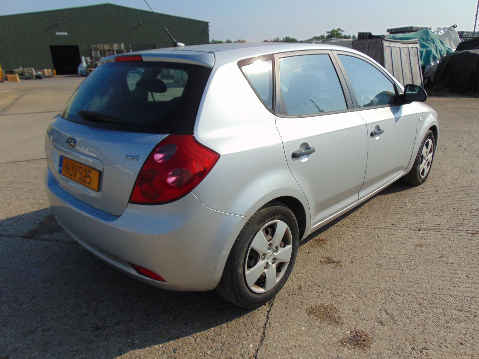 Kia Cee'd 1.6 CRDI - Image 8 of 16