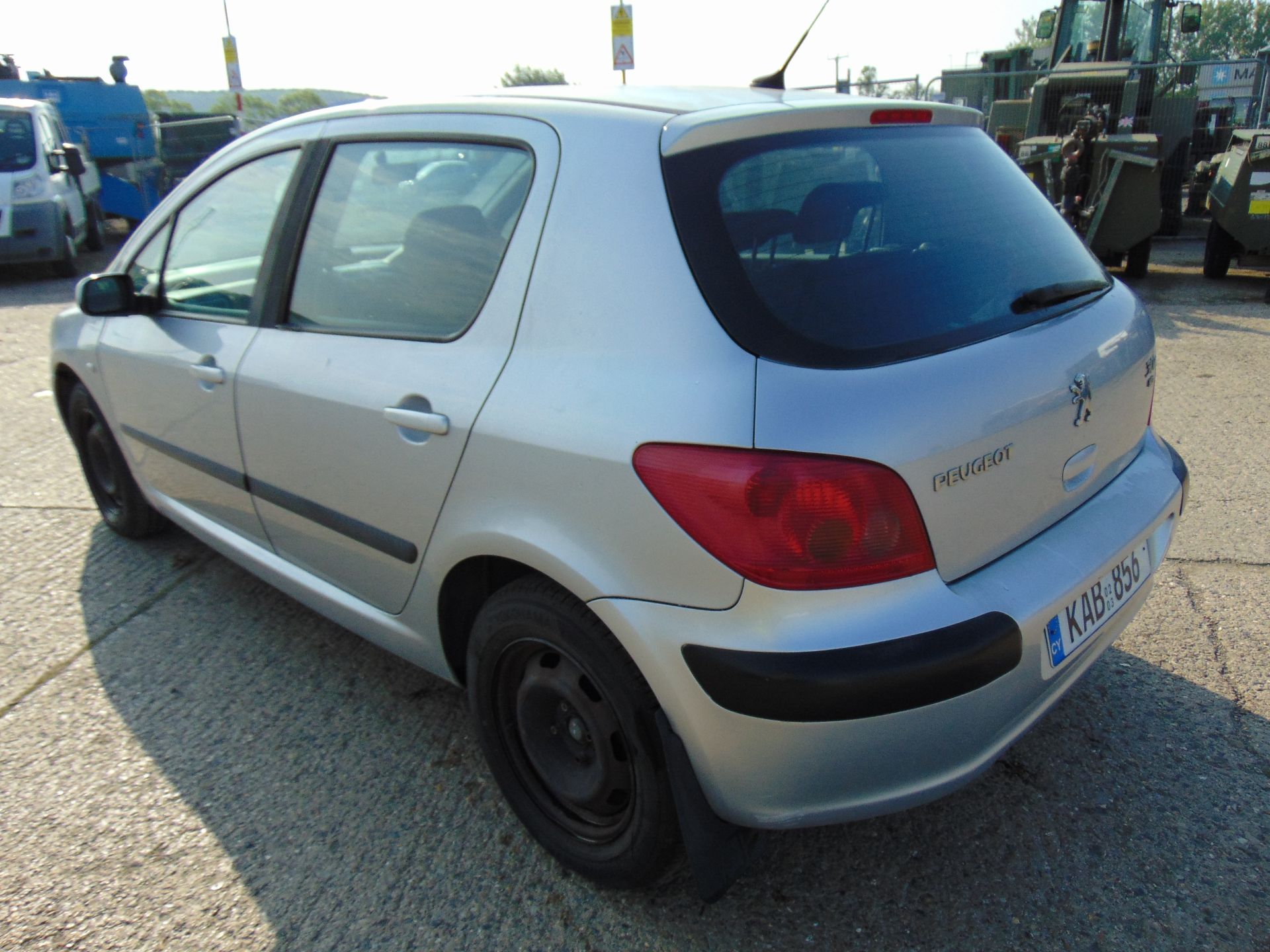 Peugeot 307 2.0 HDi - Image 6 of 17