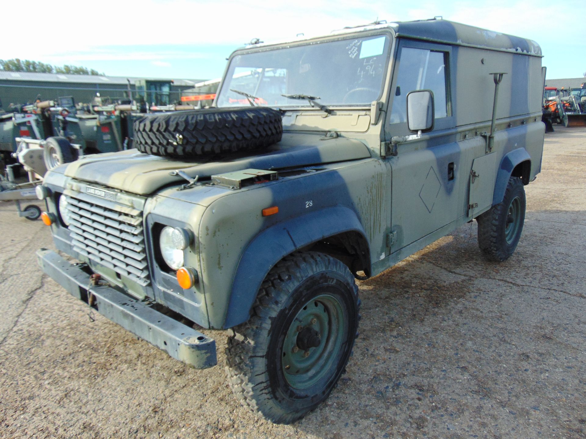 Left Hand Drive Land Rover Defender 110 Hard Top R380 Gearbox - Image 3 of 19