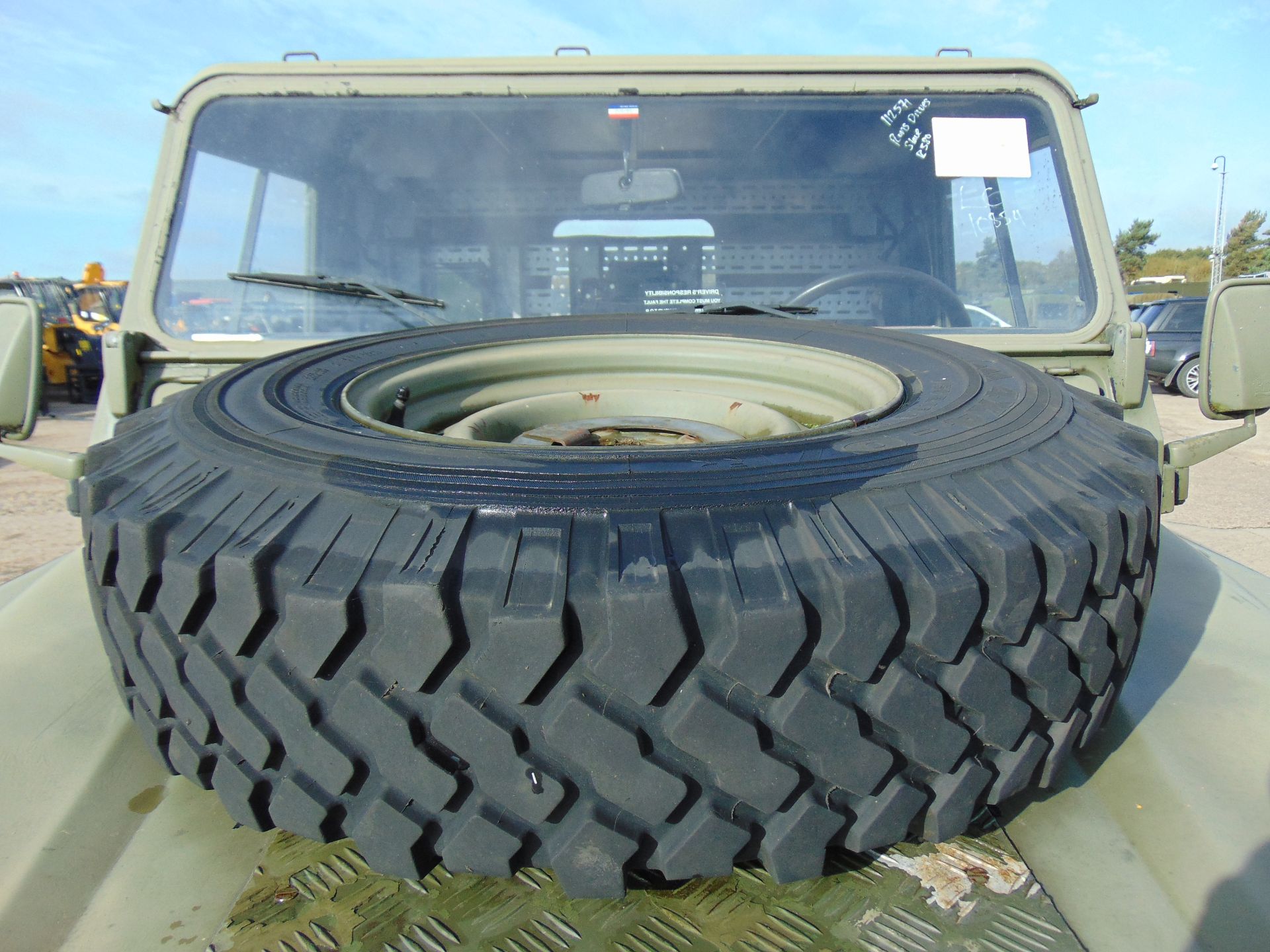 Left Hand Drive Land Rover Defender 110 Hard Top R380 Gearbox - Image 11 of 19