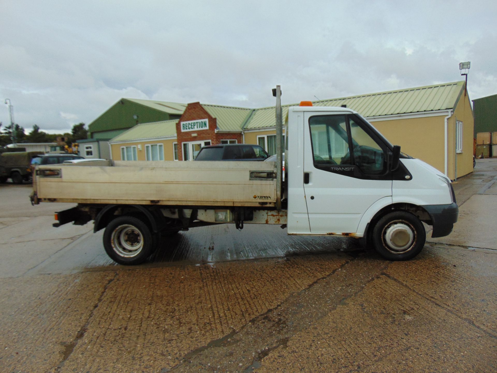 Ford Transit 115 T350 Flat Bed Tipper - Image 5 of 14