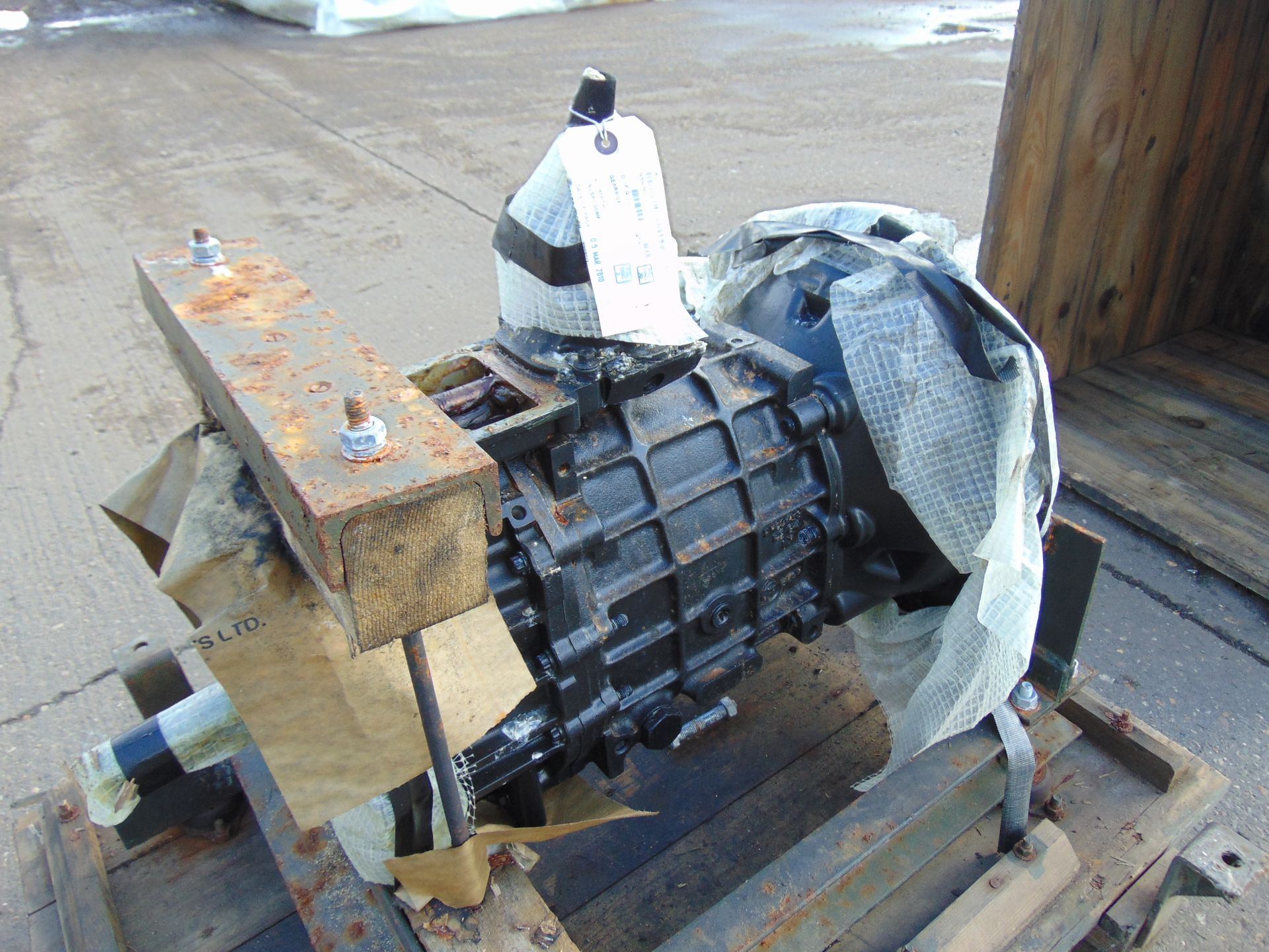 A1 Reconditioned Land Rover LT77 Gearbox - Image 2 of 3