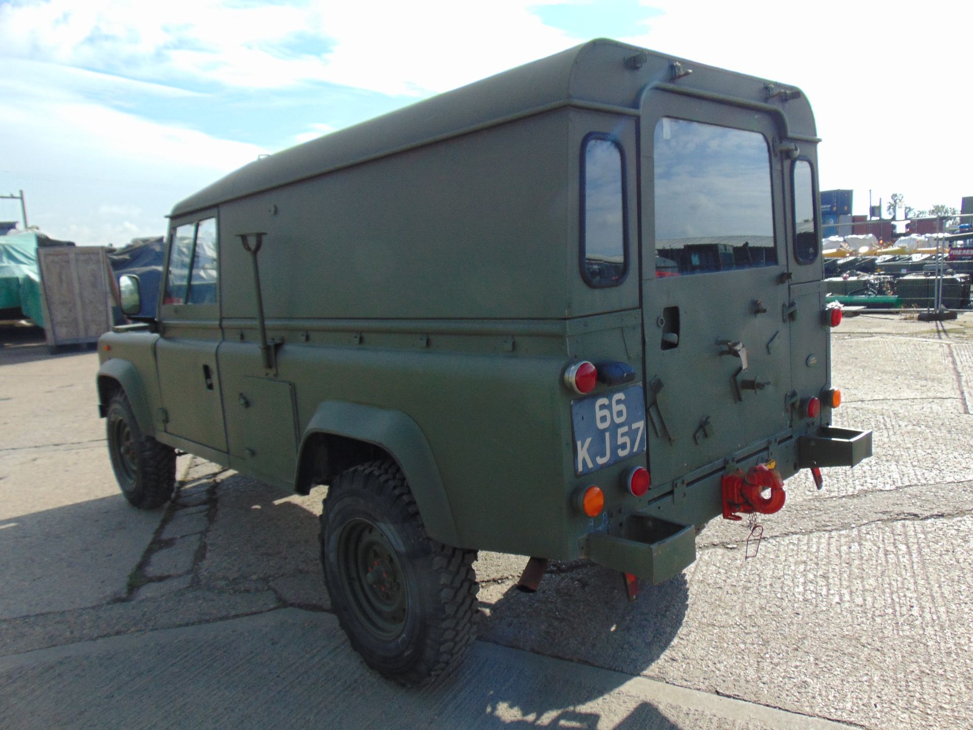 Land Rover Defender 110 Hard Top LT77 Gearbox - Image 6 of 21