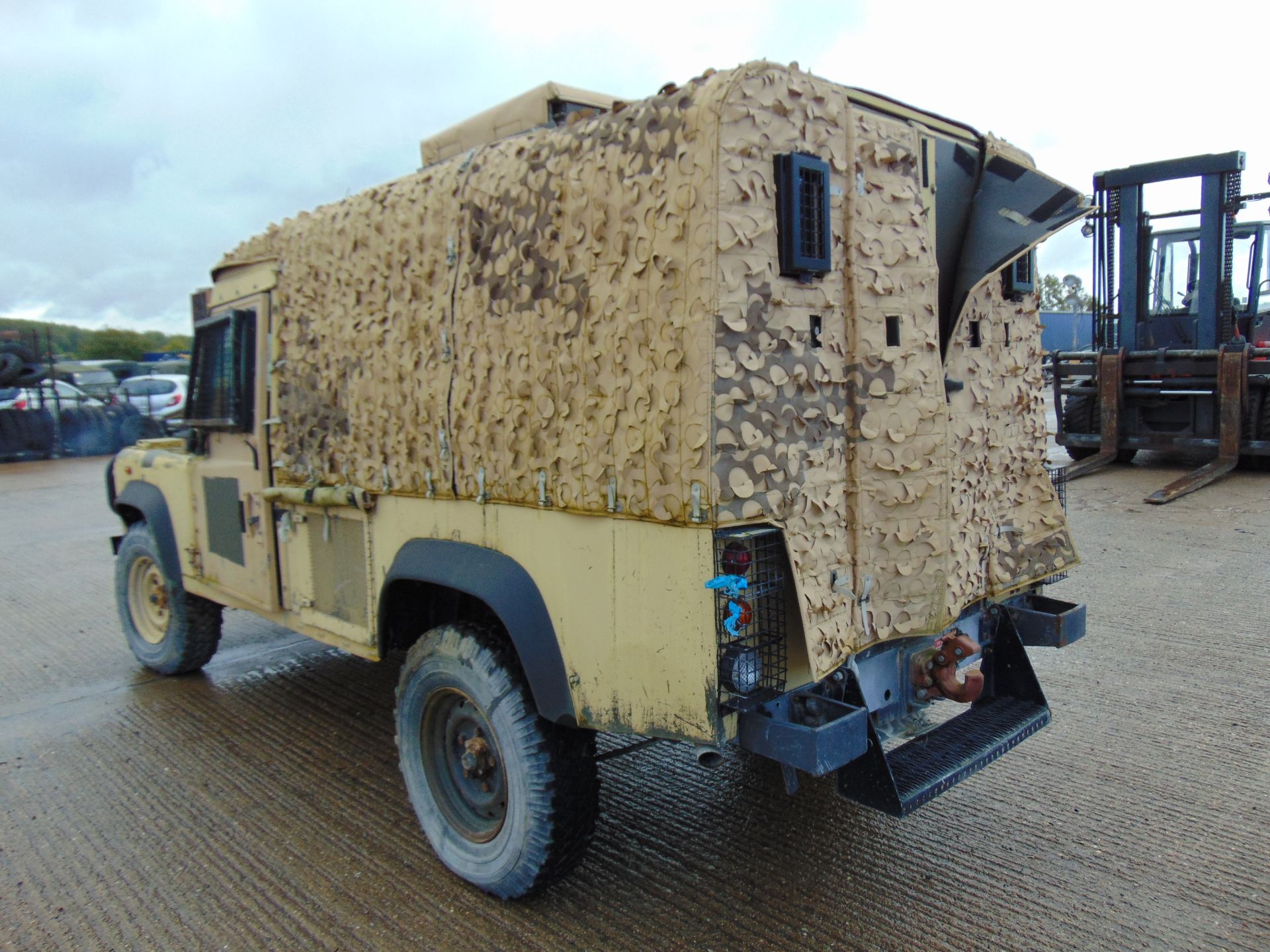 Land Rover 110 300TDi Snatch-2A - Image 6 of 16