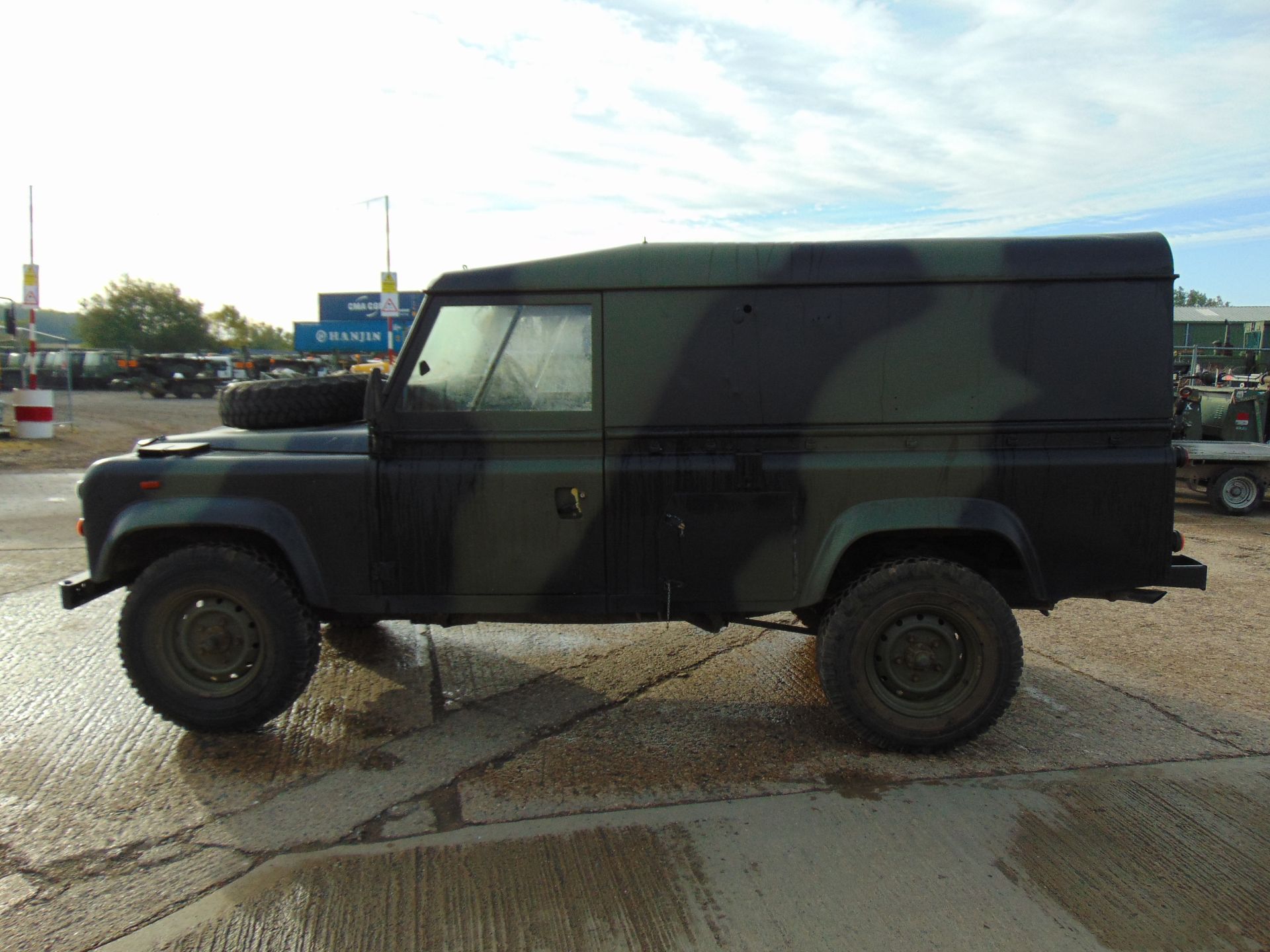 Land Rover Defender 110 Hard Top LT77 Gearbox - Image 4 of 19