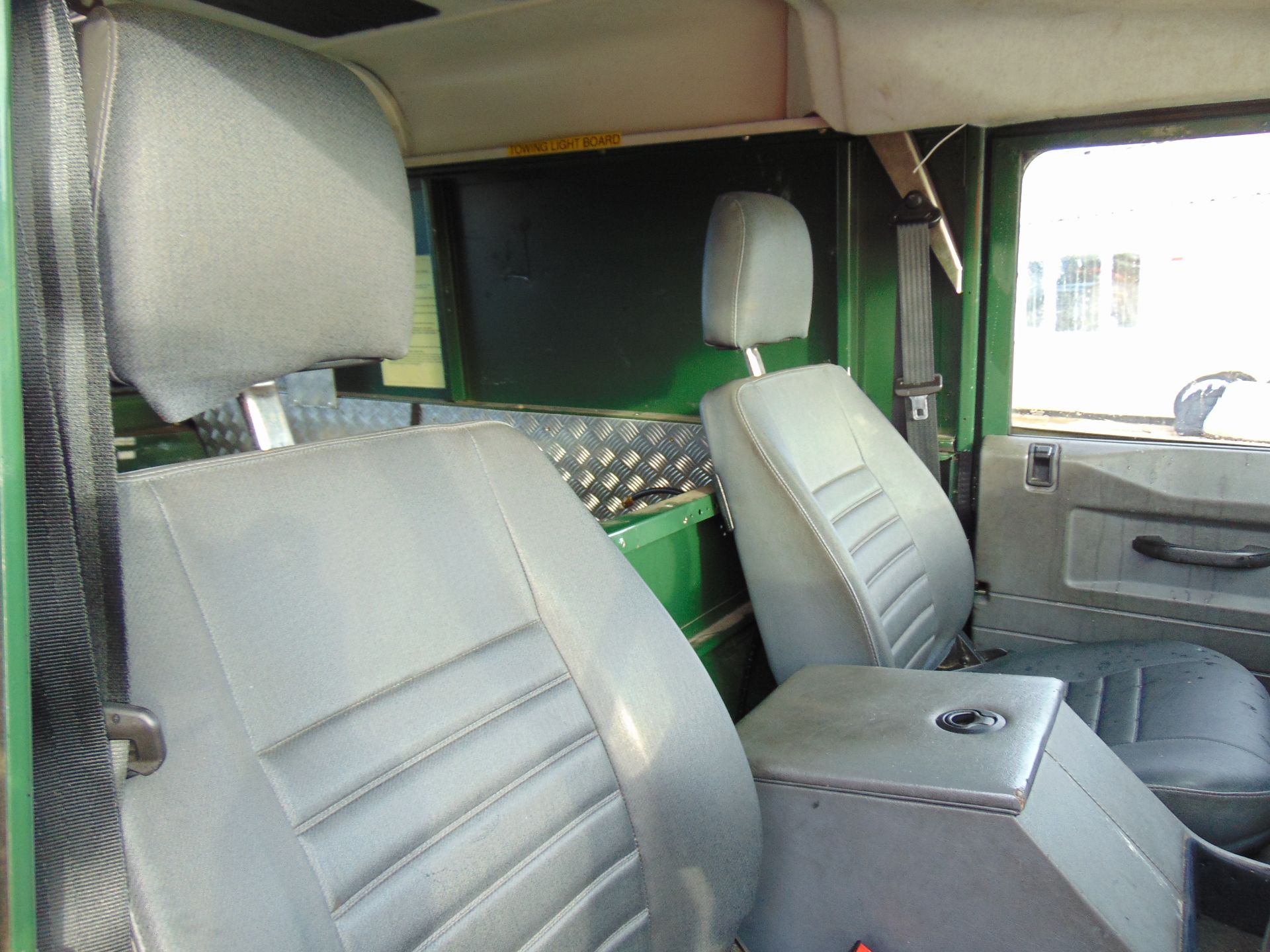 Land Rover 110 TD5 Hard Top (Mobile Workshop) - Image 12 of 23