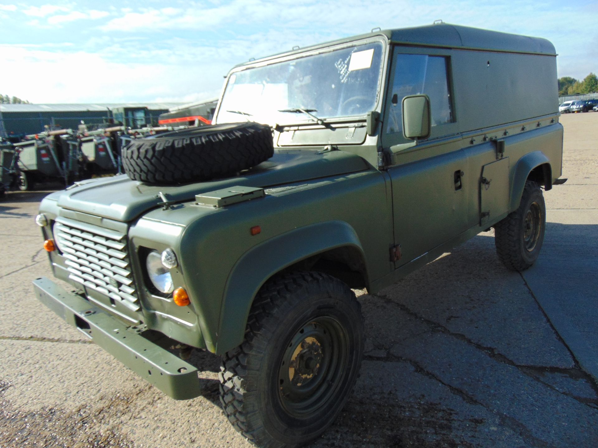 Left Hand Drive Land Rover Defender 110 Hard Top R380 Gearbox - Image 3 of 20