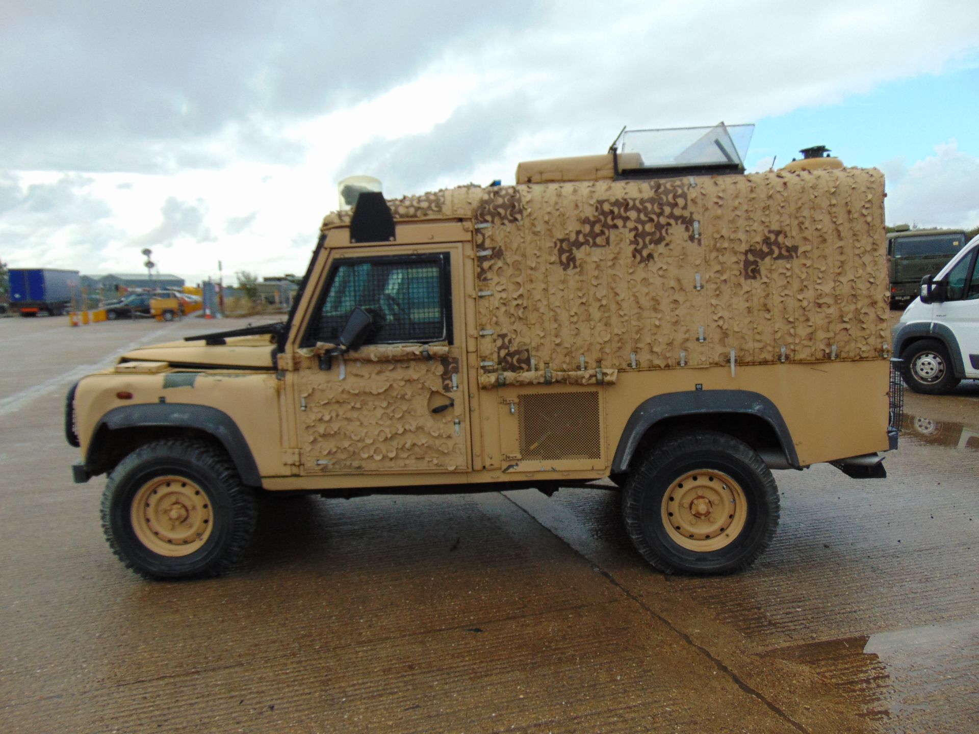 Land Rover 110 300TDi Snatch-2A - Image 4 of 15