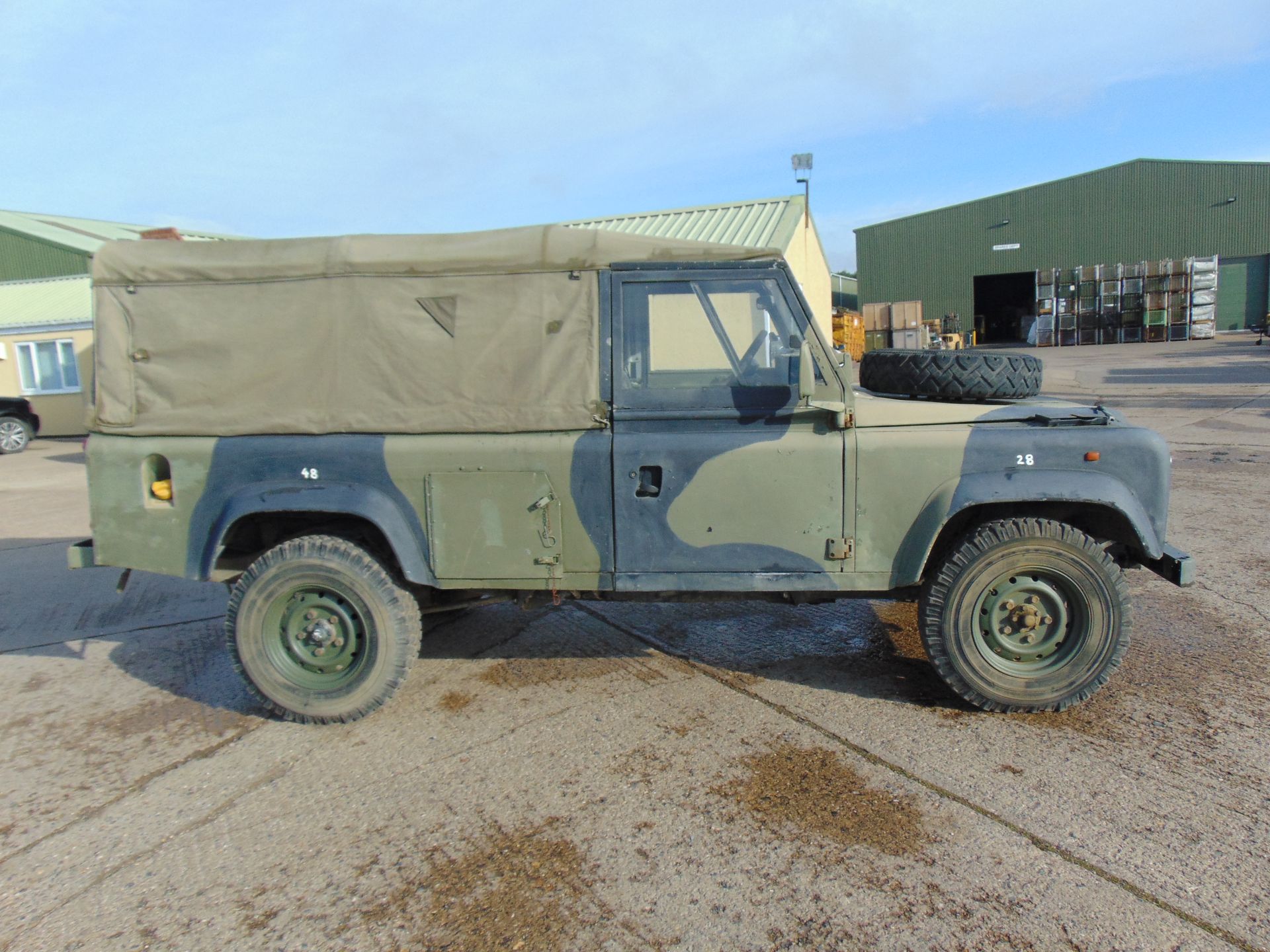 Land Rover Defender 110 Hard Top R380 Gearbox - Image 5 of 19