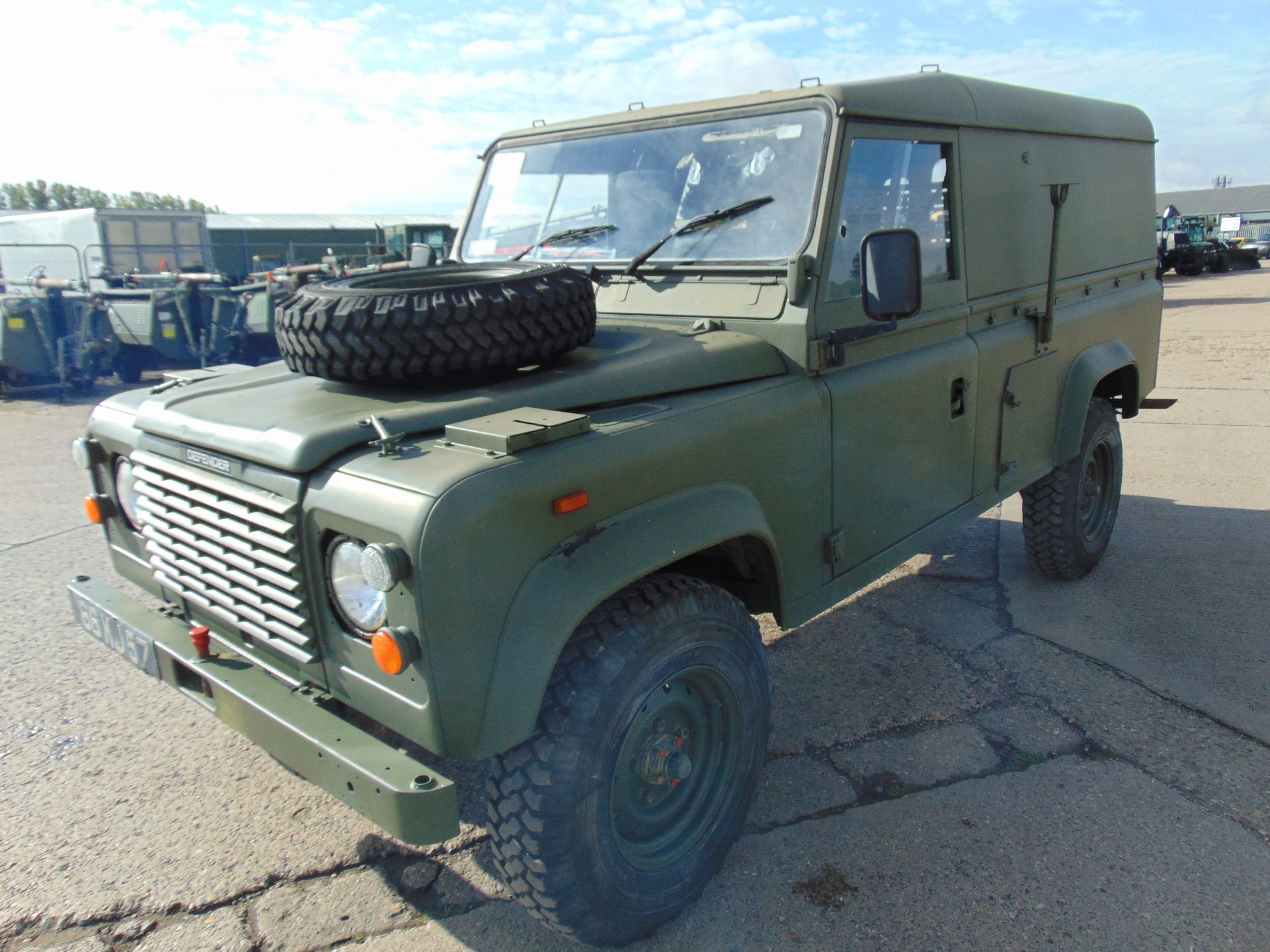 Land Rover Defender 110 Hard Top LT77 Gearbox - Image 3 of 21