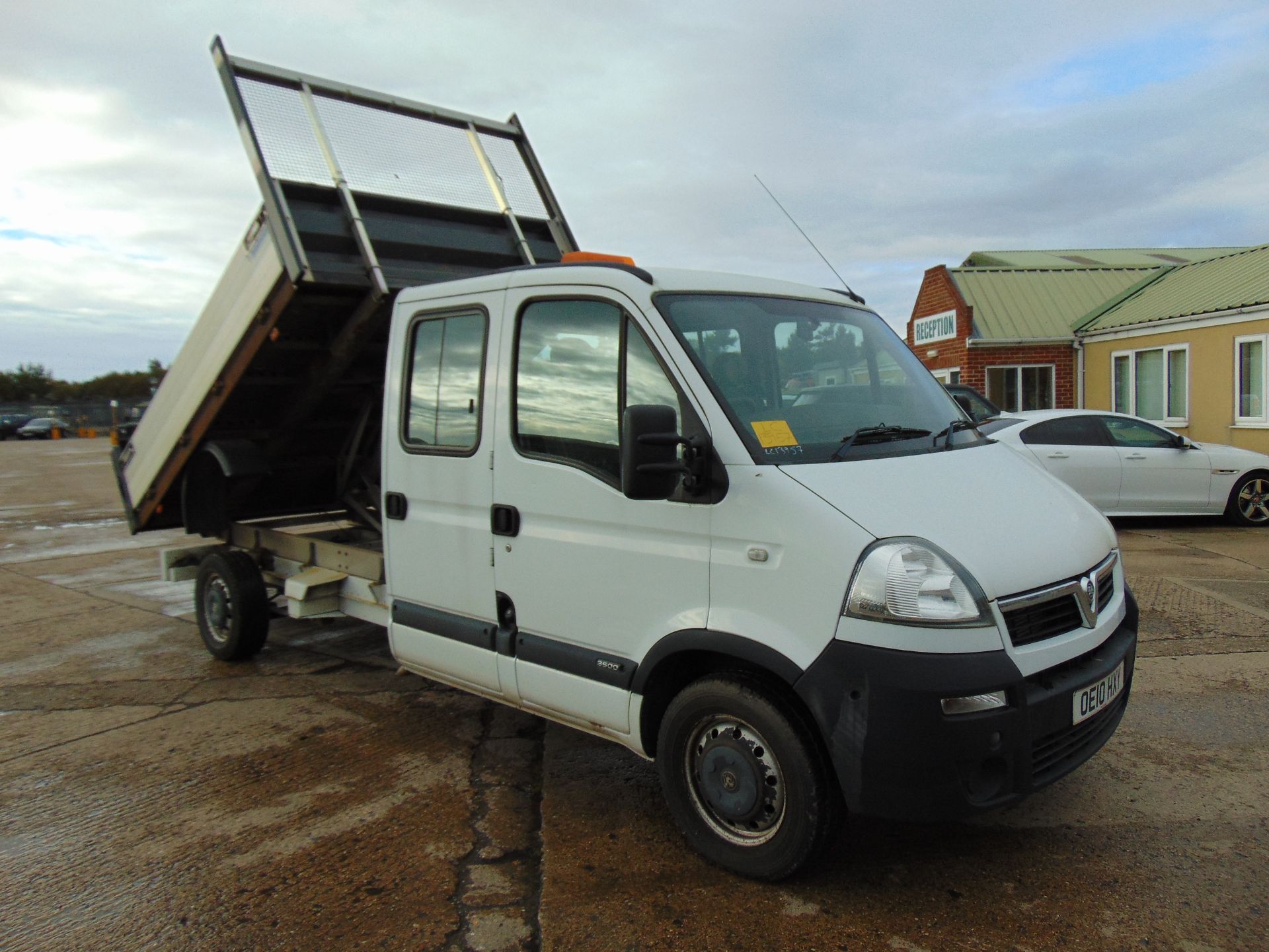 Vauxhall Movano 3500 2.5 CDTi MWB Crew Cab Flat Bed Tipper