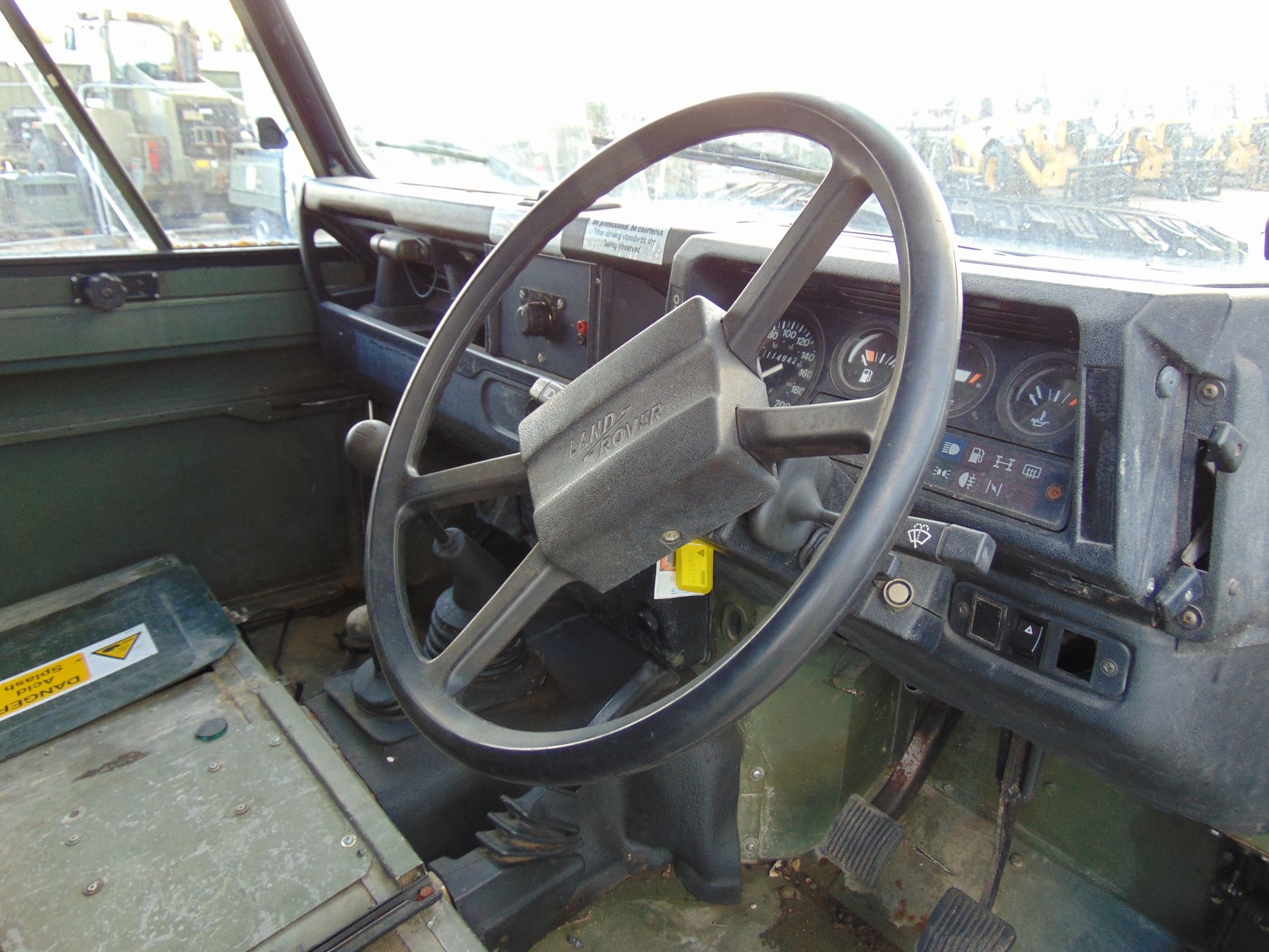 Land Rover Defender 110 Hard Top LT77 Gearbox - Image 16 of 19