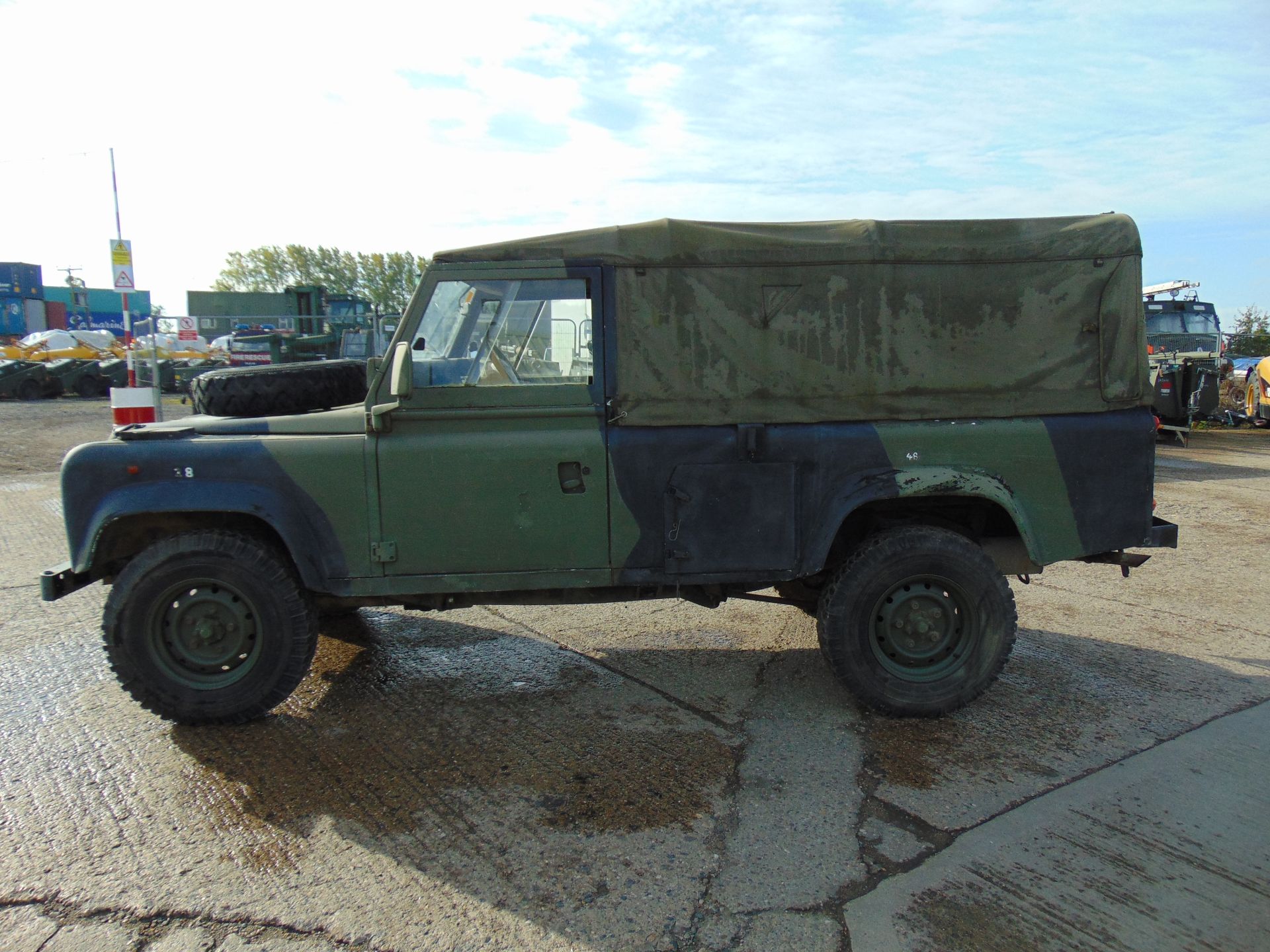 Land Rover Defender 110 Hard Top R380 Gearbox - Image 4 of 19