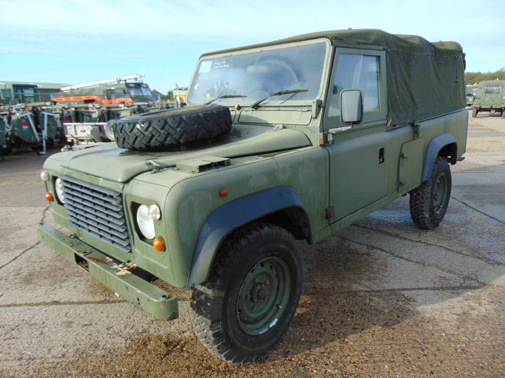 Land Rover Defender 110 Soft Top R380 Gearbox - Image 3 of 22