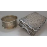 A Birmingham silver bright-cut and etched snuff box, 7.5 x 4.5 cm, with c-scroll and fern