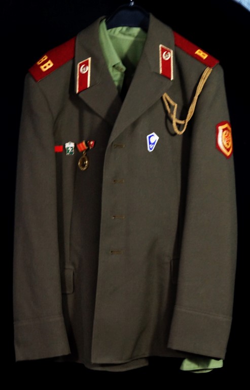 A British Royal Army Ordnance Corps Captains uniform, - Image 2 of 2