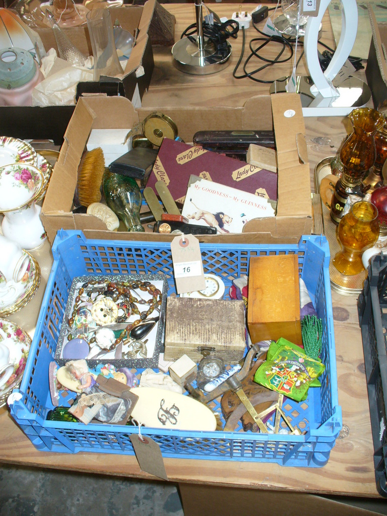 2 Trays of sundry items, old glass bottles, assorted costume jewellery and boxes, qty.