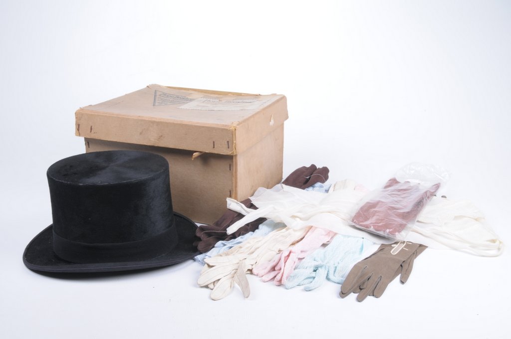 A Bennett's of London Silk top hat and accessories Together with original box and quantity of