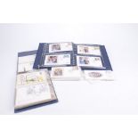 A large quantity of approximately one thousand First Day covers Examples to include marriage of