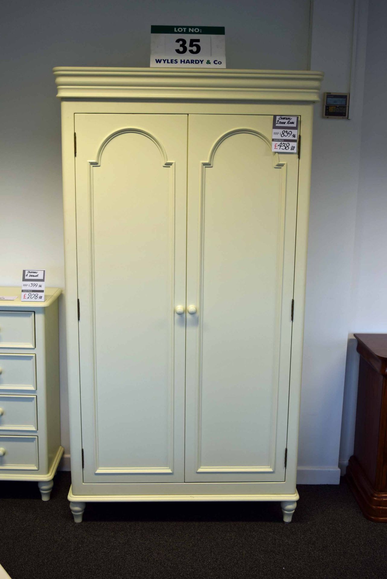 A CHATEAU Ivory Double Door Wardrobe