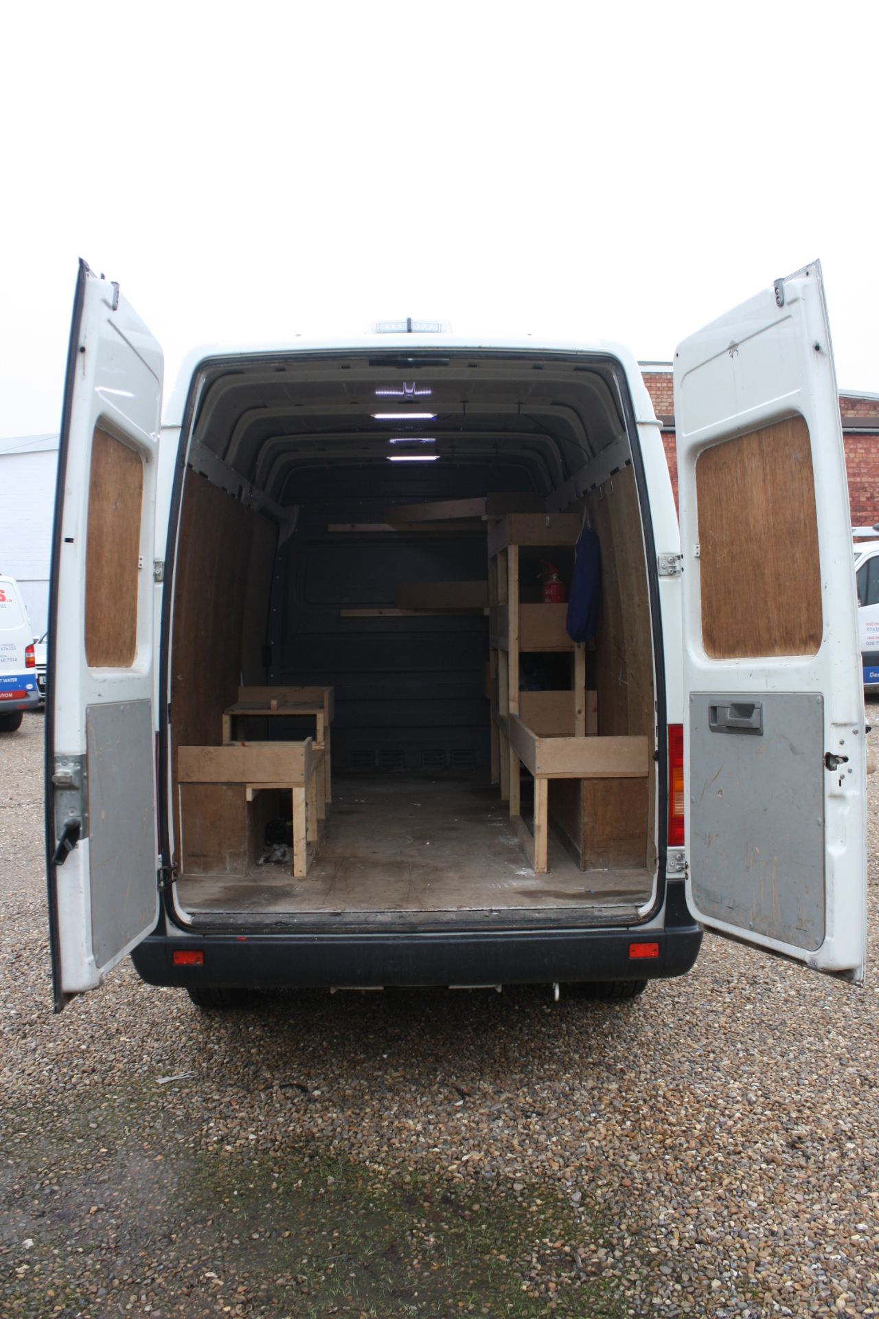 A VOLKSWAGEN ‘LT35 105 2.5 TDi’ MWB High Roof Panel Van, Registration No. Y407 WRH.  Date of First - Image 3 of 5