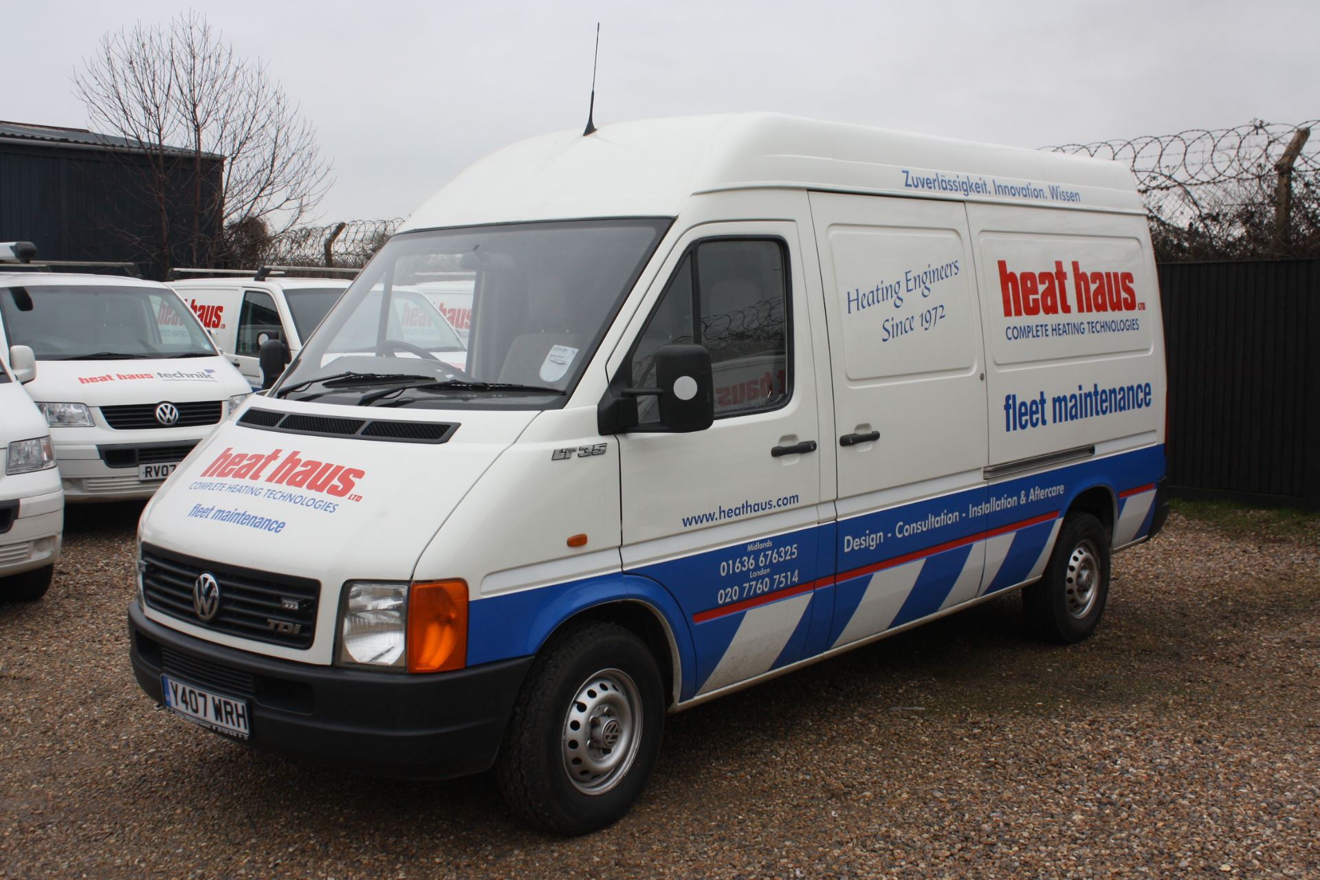 A VOLKSWAGEN ‘LT35 105 2.5 TDi’ MWB High Roof Panel Van, Registration No. Y407 WRH.  Date of First - Image 2 of 5