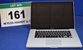 APPLE MacBook Pro 9.1 Retina 15" Intel Quad Core i7 2.3GHZ Laptop Computer with Fitted 256GB Hard