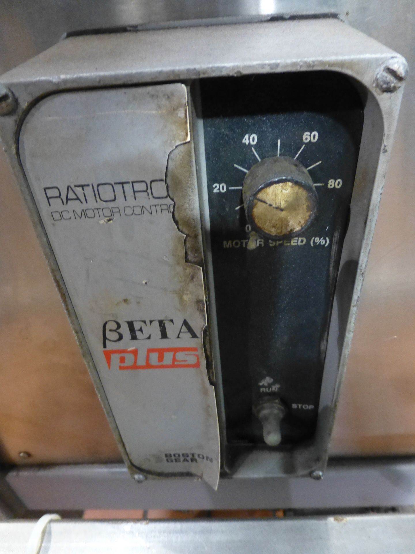 Quantz Rotary Nut Cracker|Model No. RX16; Cat No. F72115B7G; S/N: 81-0104-409; Note from Seller:; - Image 4 of 16