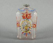 SCHNAPSFLASCHE, farbloses Glas, polychrome Emailmalerei, Ausguss mit Zinnmontur, H 11,5, Schulter