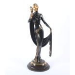 ERTÉ, (1892-1990) Romain DE TIRTOFF, "La masque", Bronze, patiniert, H 46, nummeriert 127/375,