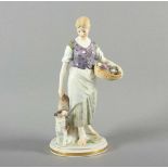 JUGENDSTIL-FIGUR MÄDCHEN MIT WACHTELHUND, polychrom bemalt, Goldrand, H 25, Bossierernr. 131,