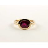 DAMENRING, 585/ooo Roségold, besetzt mit einem Rubellith von ca. 2,32 ct., RG 57, 7,4g