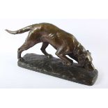 GARDET, Georges (Paris 1863 - 1939), "Jagdhund", Bronze, L 57, H 29, auf dem Sockel signiert