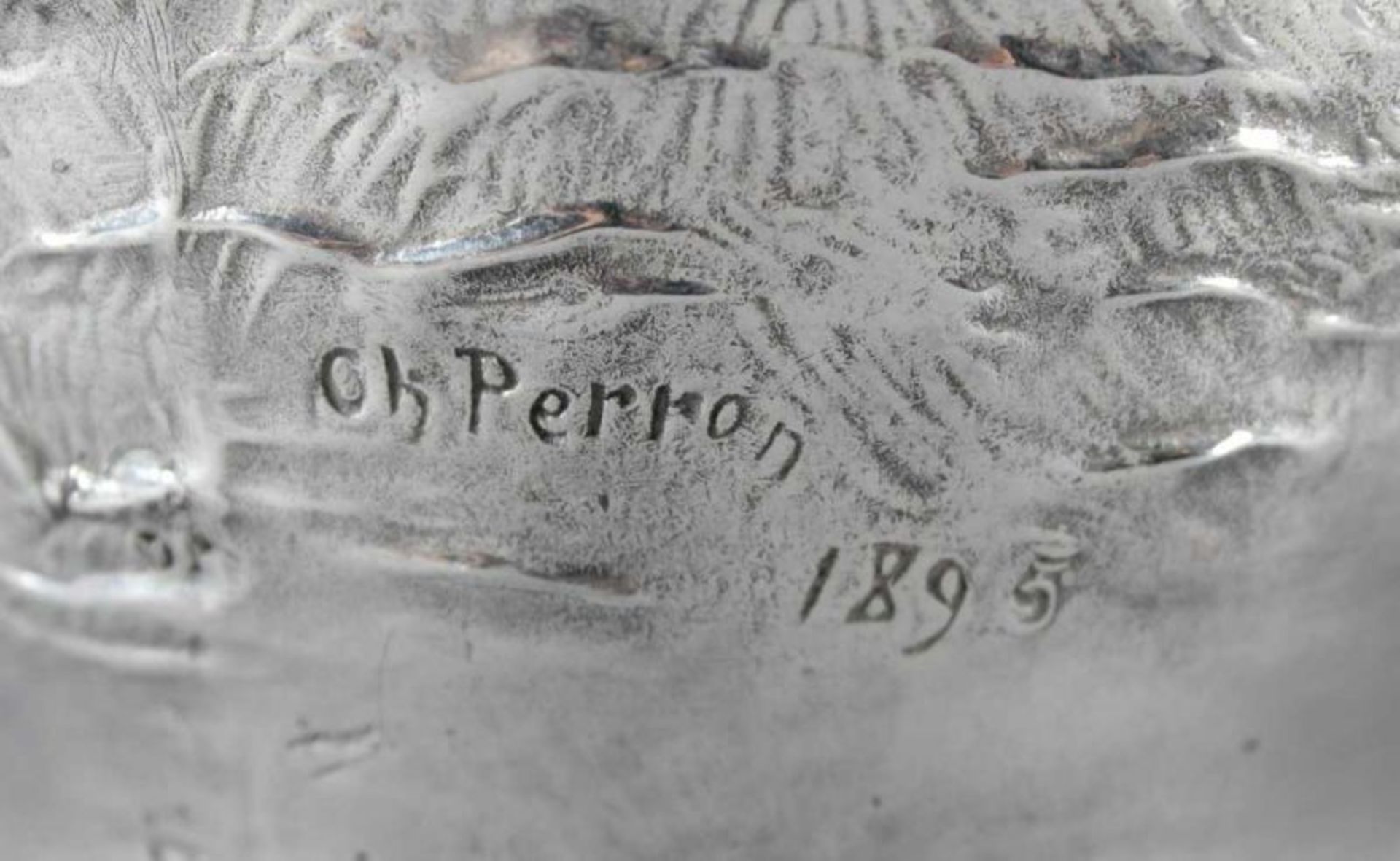 JUGENDSTIL-ZIERKRUG, Metall, H 25, datiert, Charles PERRON, 1895 (vgl. "Etain 1900") 22.00 % buyer's - Bild 5 aus 5