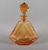 ART DECO-KARAFFE, bernsteinfarben getöntes Glas, H 24,5, FRANKREICH, um 1930 22.00 % buyer's premium