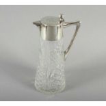 KARAFFE, farbloses Glas mit Schliffdekor (min.best.), silberne Montierung, 800/ooo, scharnierter